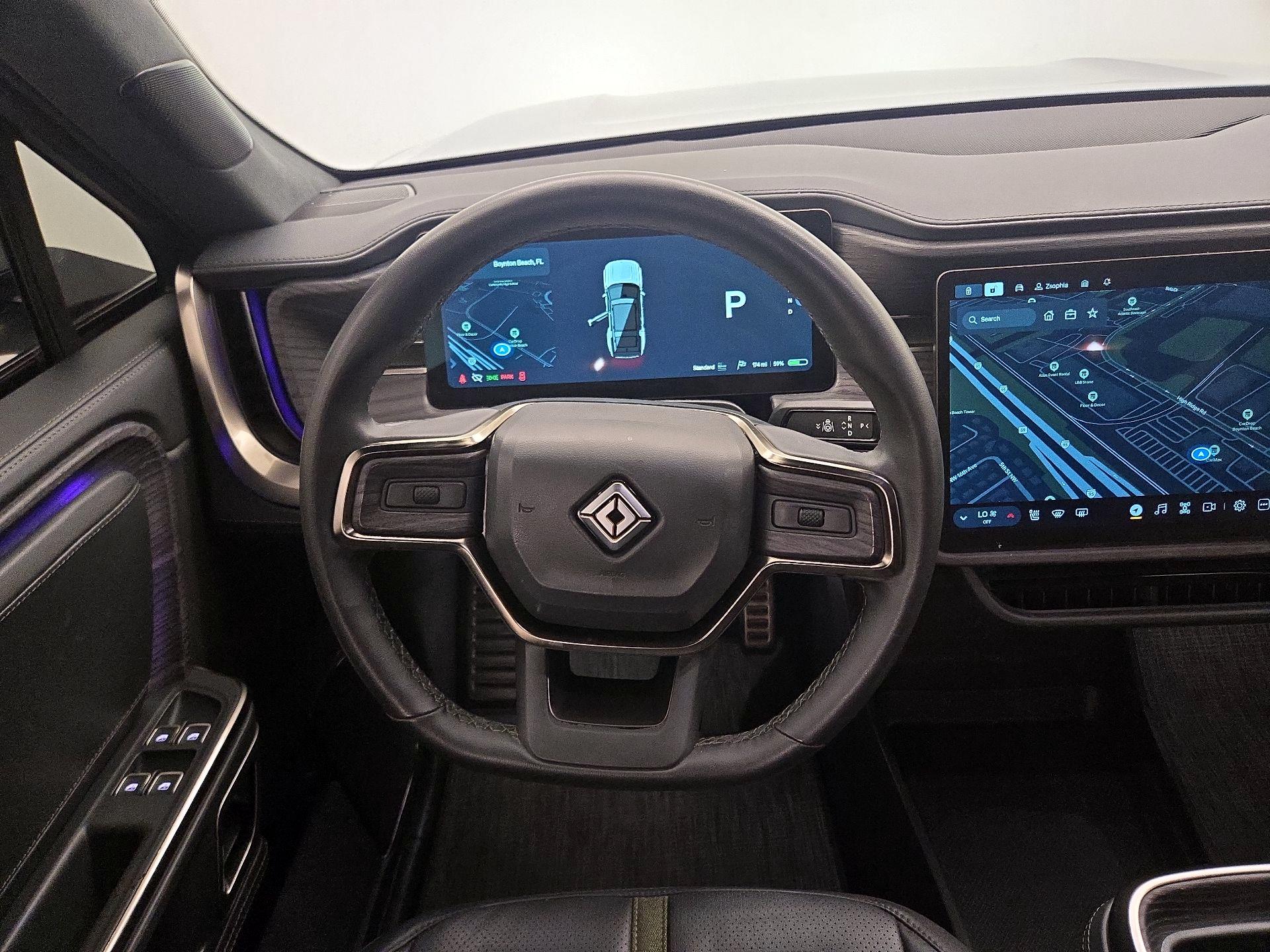 Thumbnail: 2023 Rivian R1S - 10