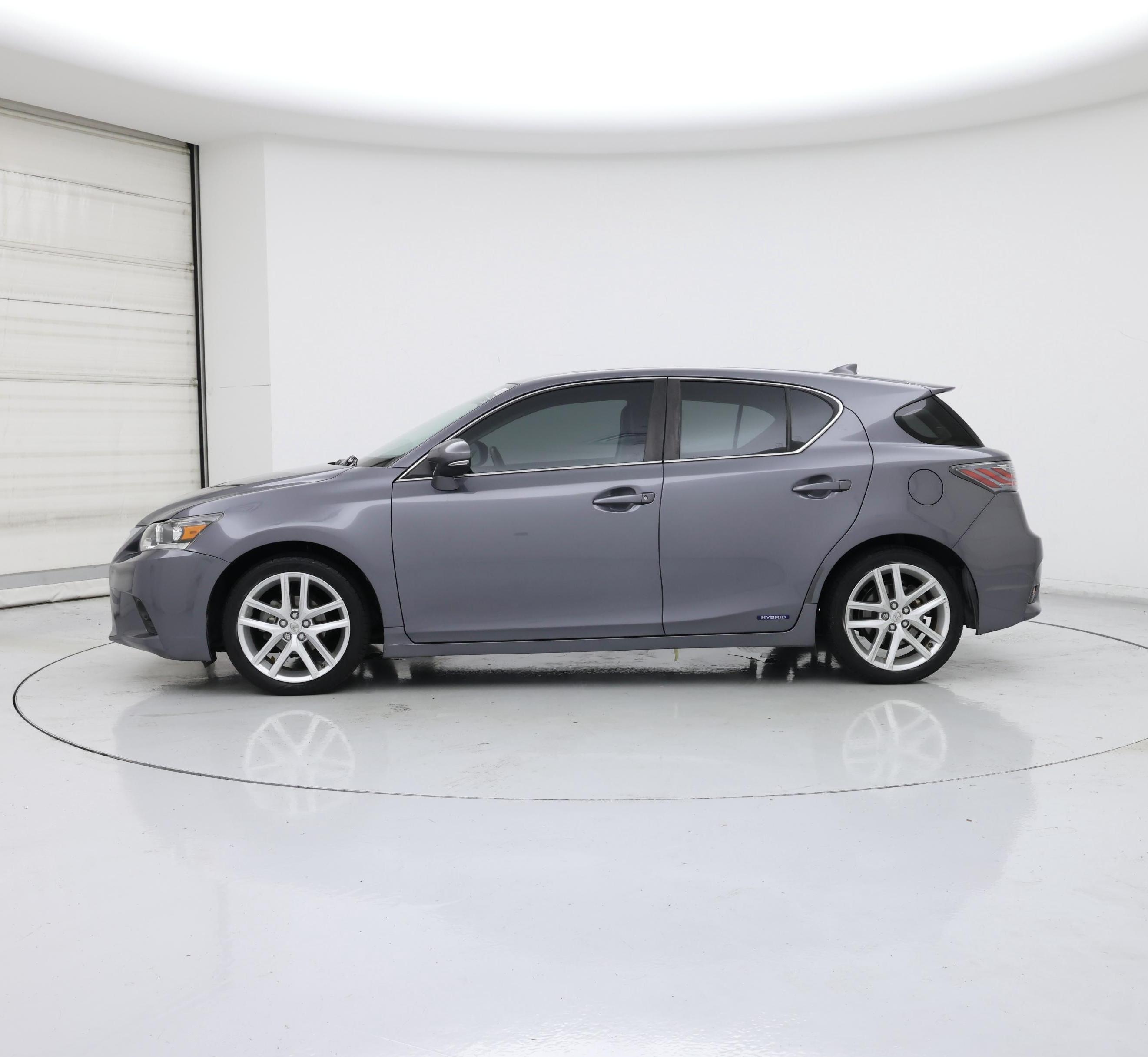 Thumbnail: 2015 Lexus CT - 3