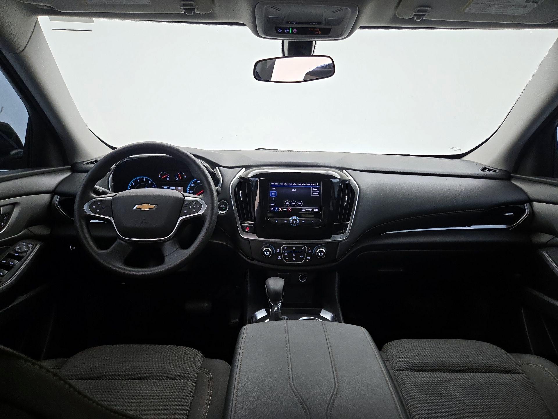 Thumbnail: 2021 Chevrolet Traverse - 9