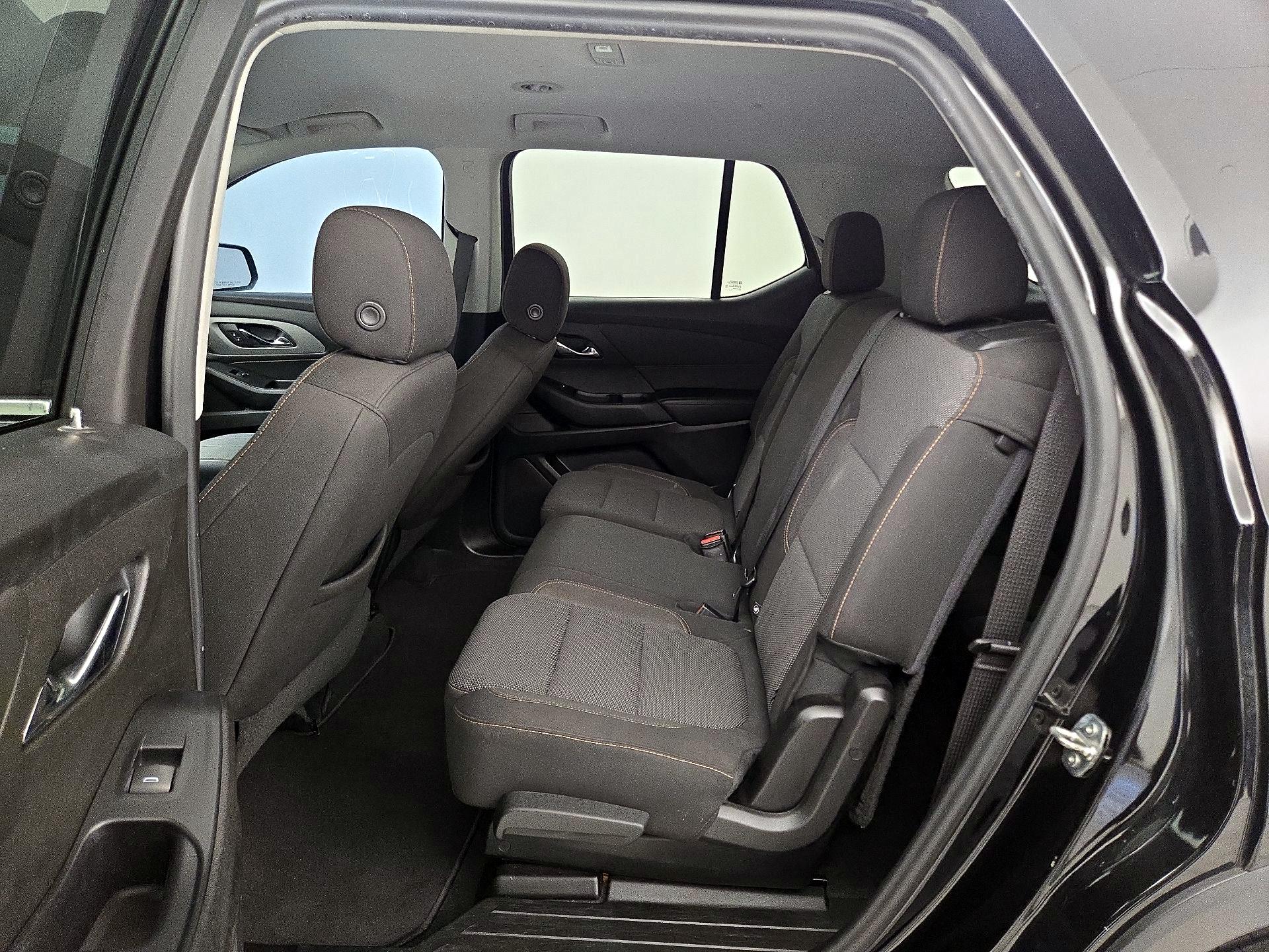 Thumbnail: 2021 Chevrolet Traverse - 19