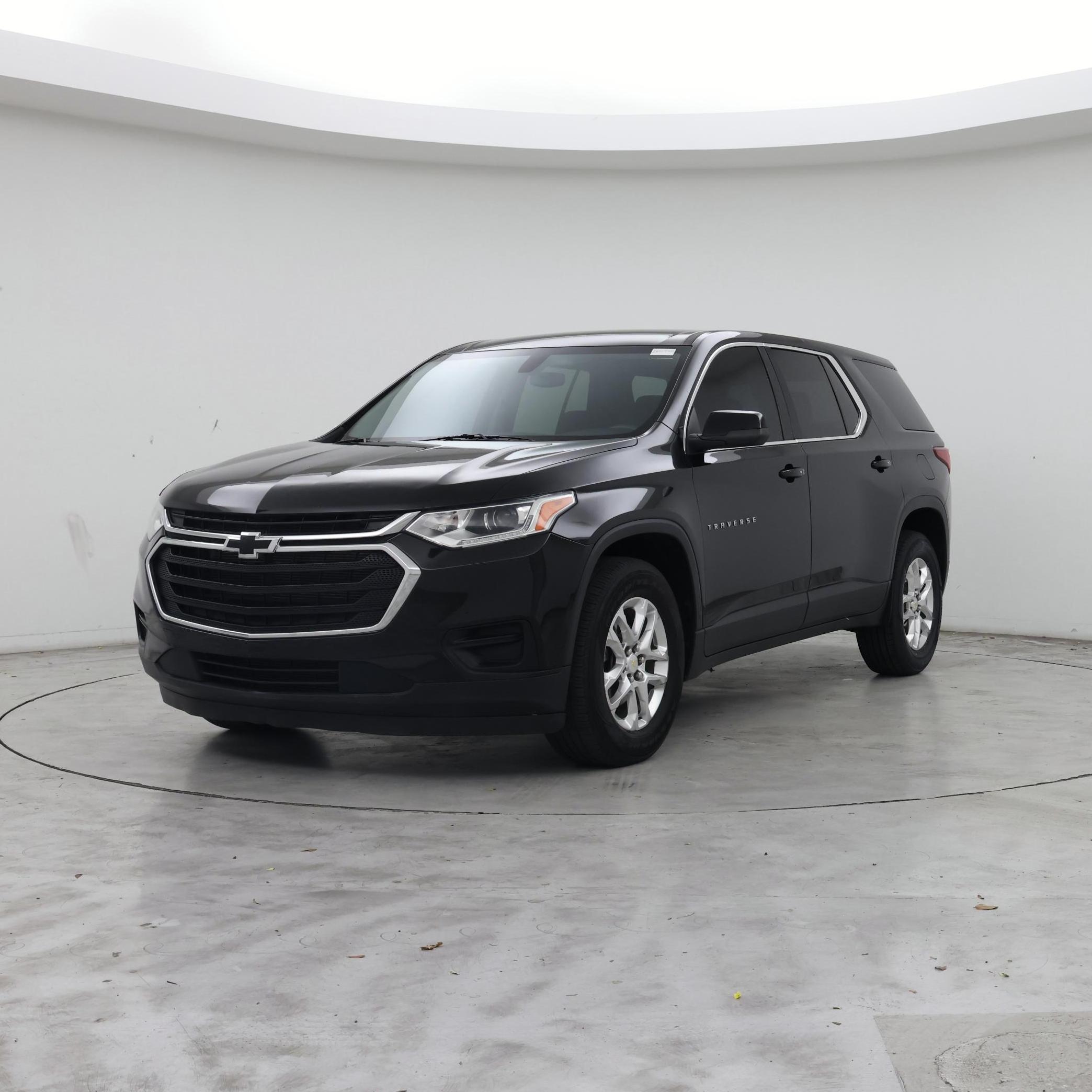 Thumbnail: 2021 Chevrolet Traverse - 4