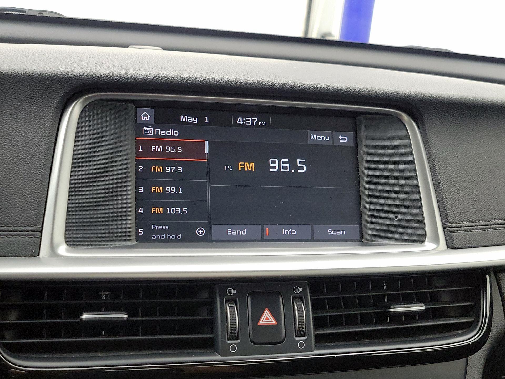 Thumbnail: 2019 Kia Optima - 15