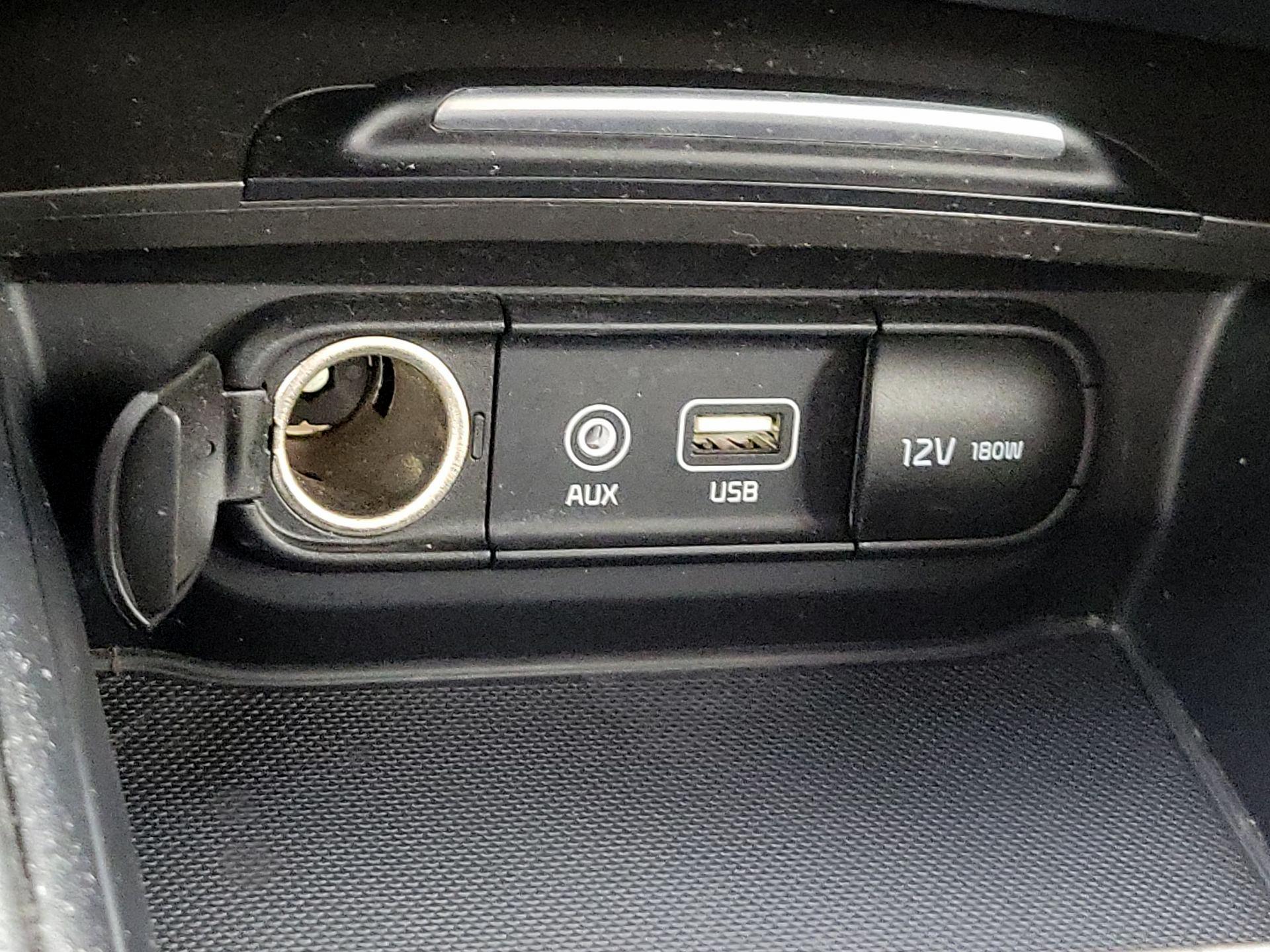 Thumbnail: 2019 Kia Optima - 18