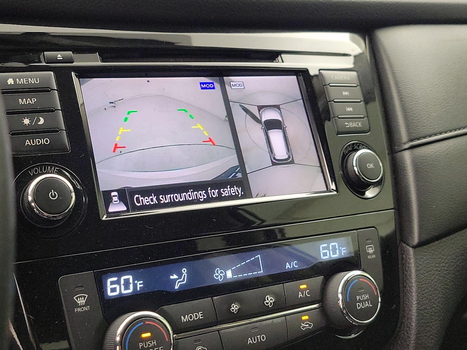 2018 Nissan Rogue SV - Photo 16