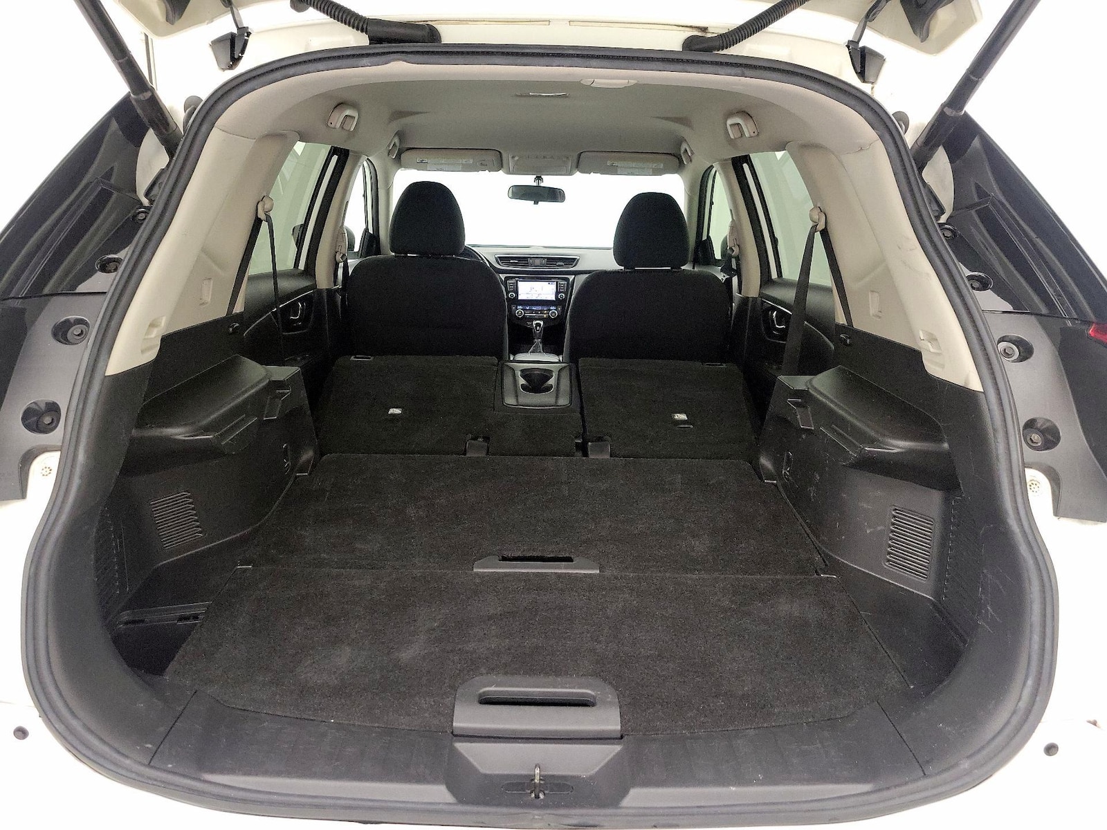 2018 Nissan Rogue SV - Photo 23