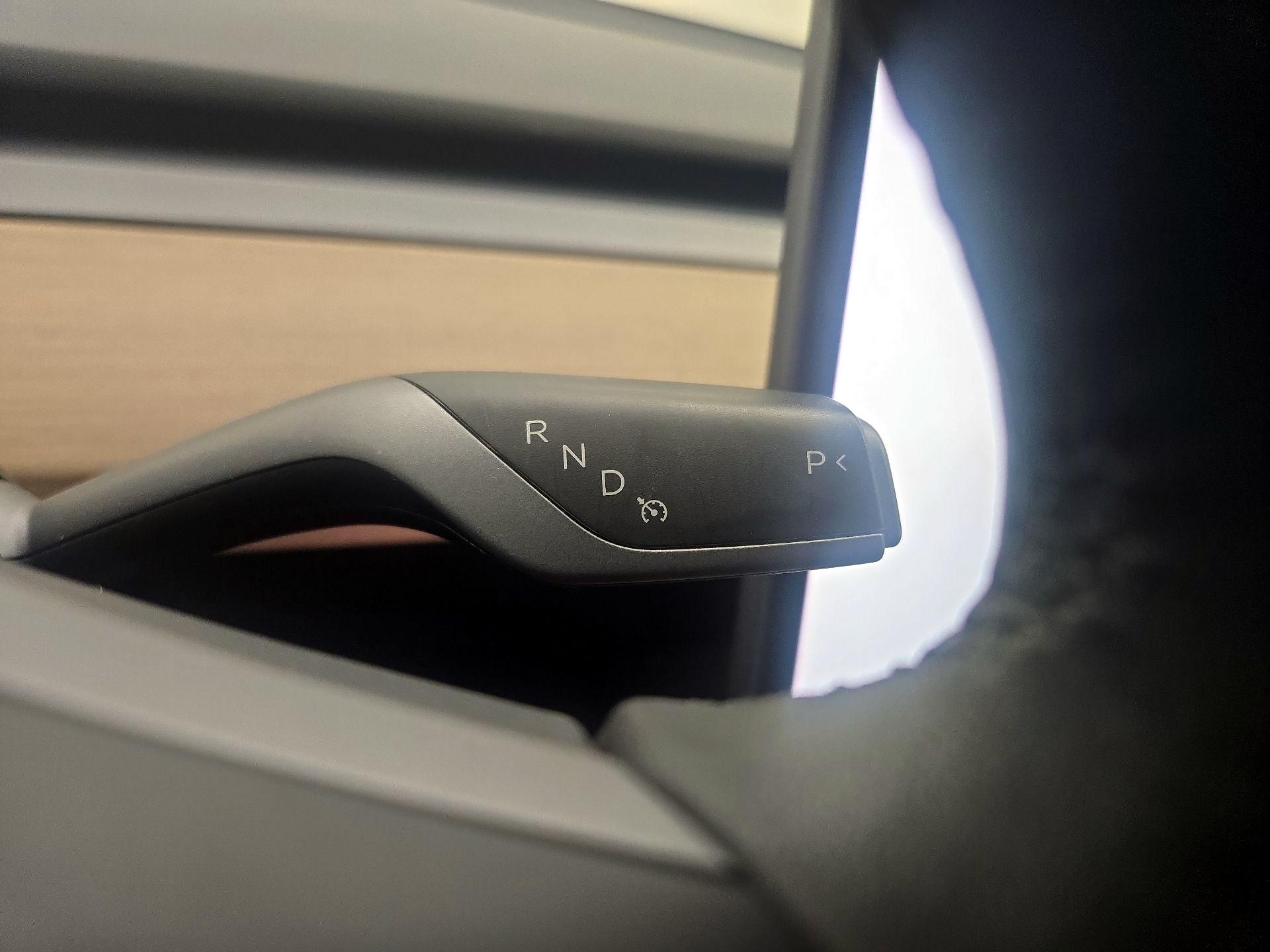 Thumbnail: 2023 Tesla Model 3 - 17
