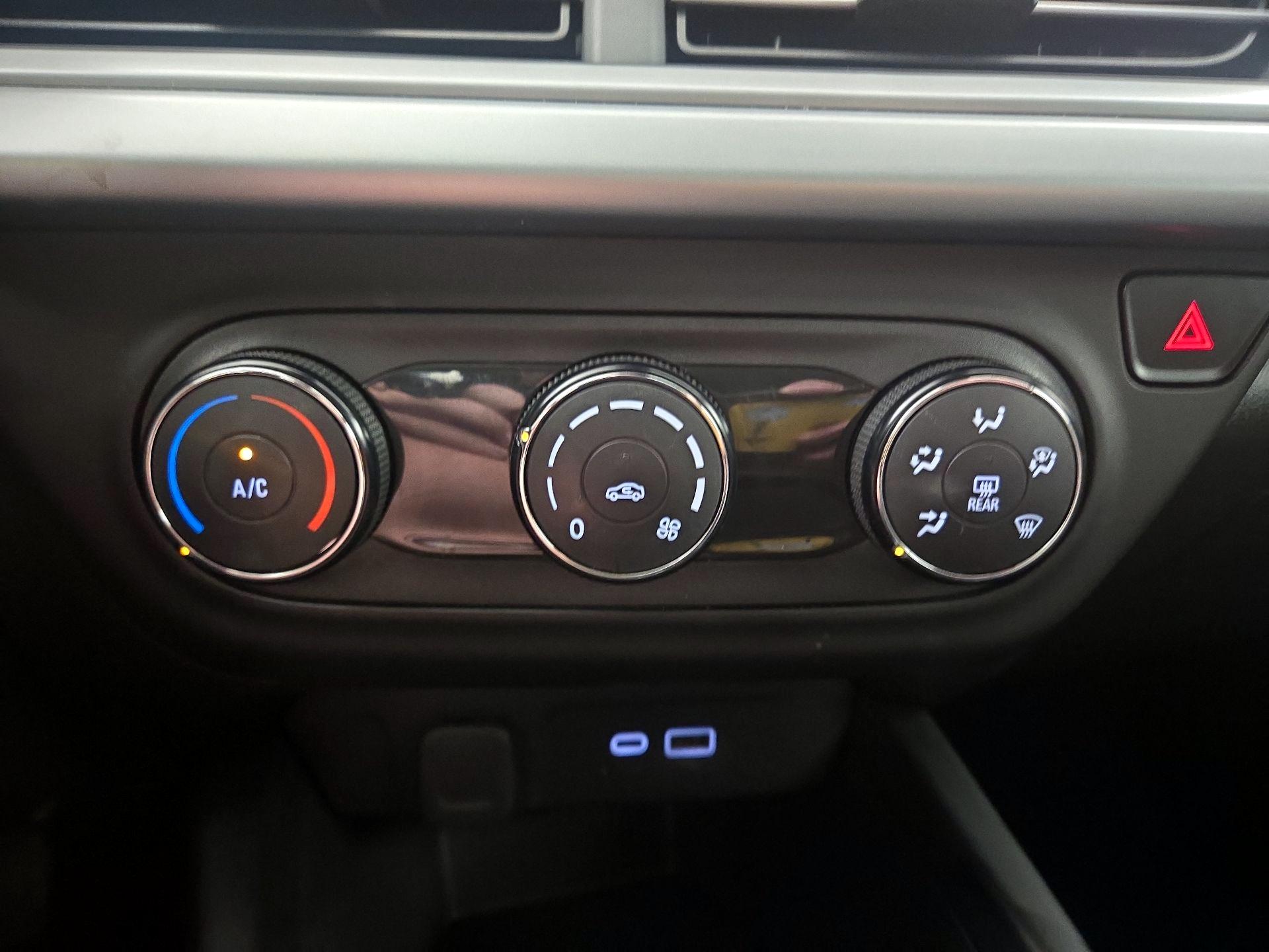 Thumbnail: 2024 Chevrolet Trax - 16