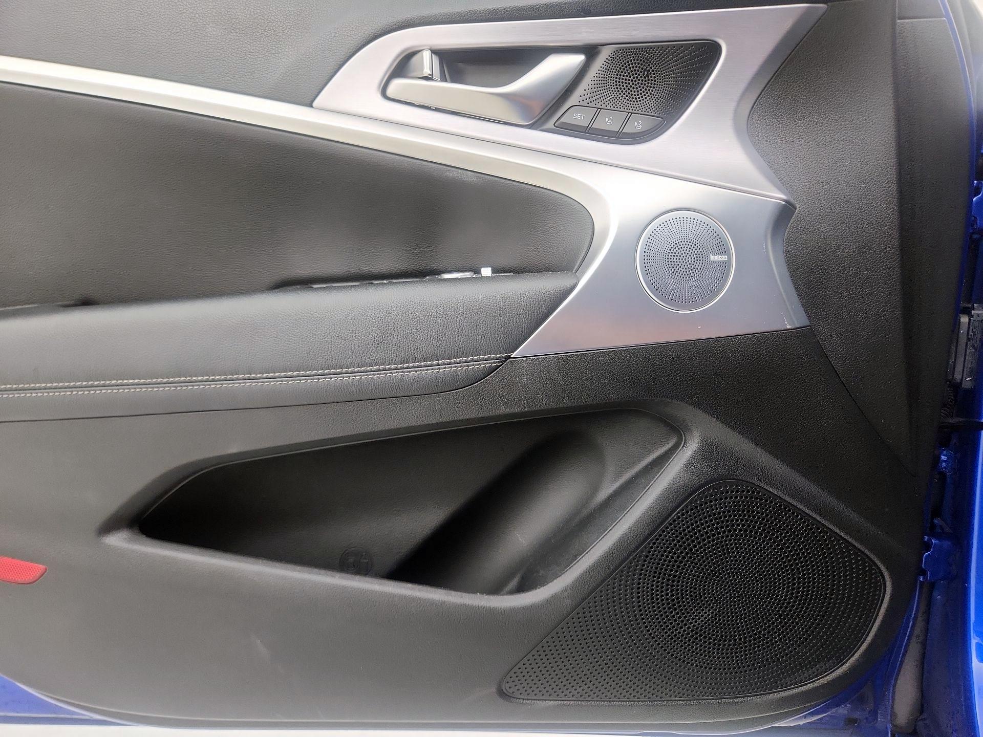 Thumbnail: 2020 Genesis G70 - 12