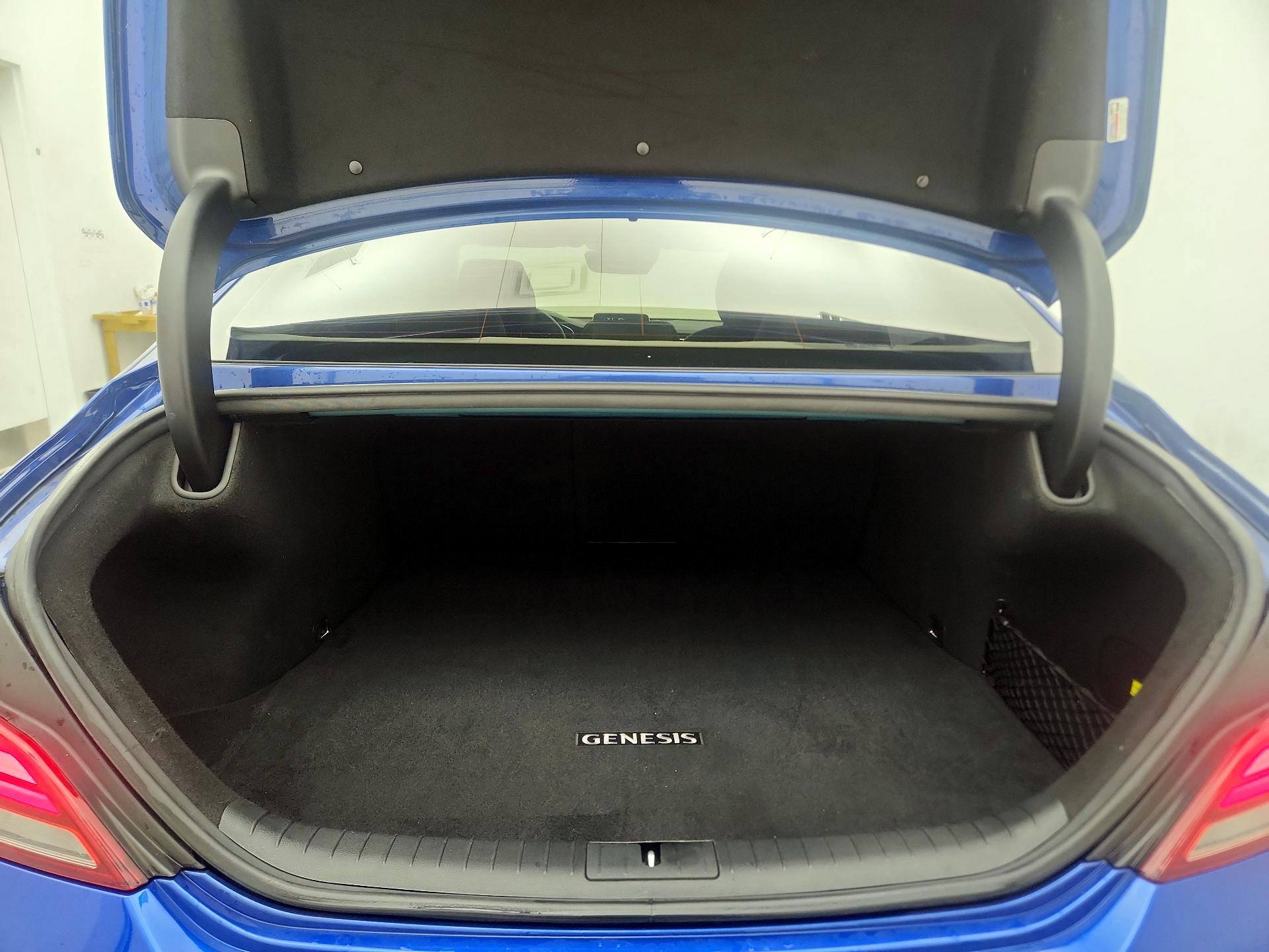 Thumbnail: 2020 Genesis G70 - 20