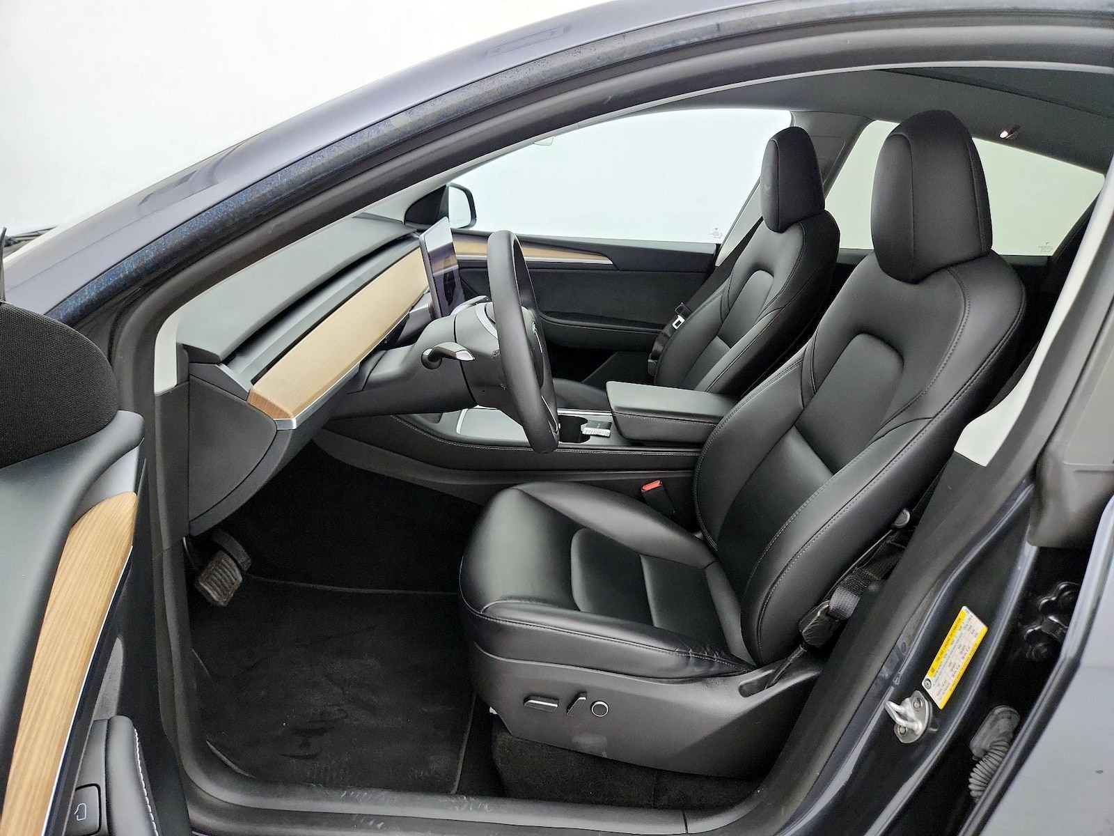 2023 Tesla Model Y Long Range - Photo 12
