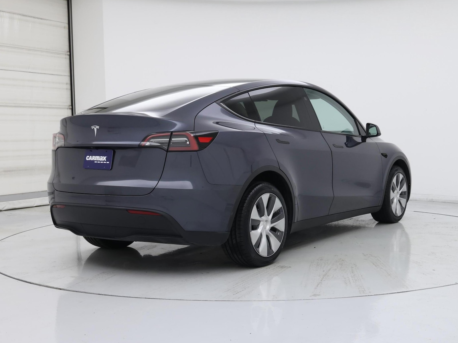 2023 Tesla Model Y Long Range - Photo 9