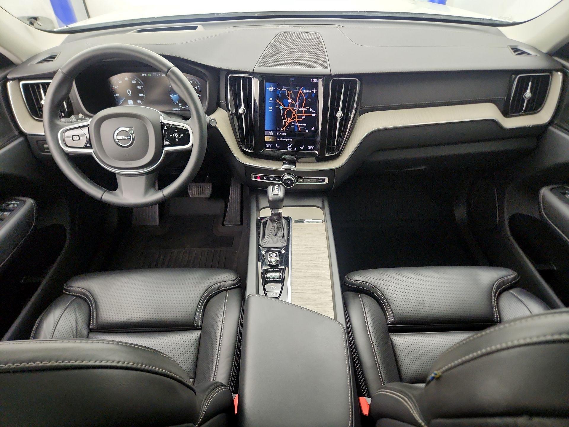 Thumbnail: 2021 Volvo XC60 - 9