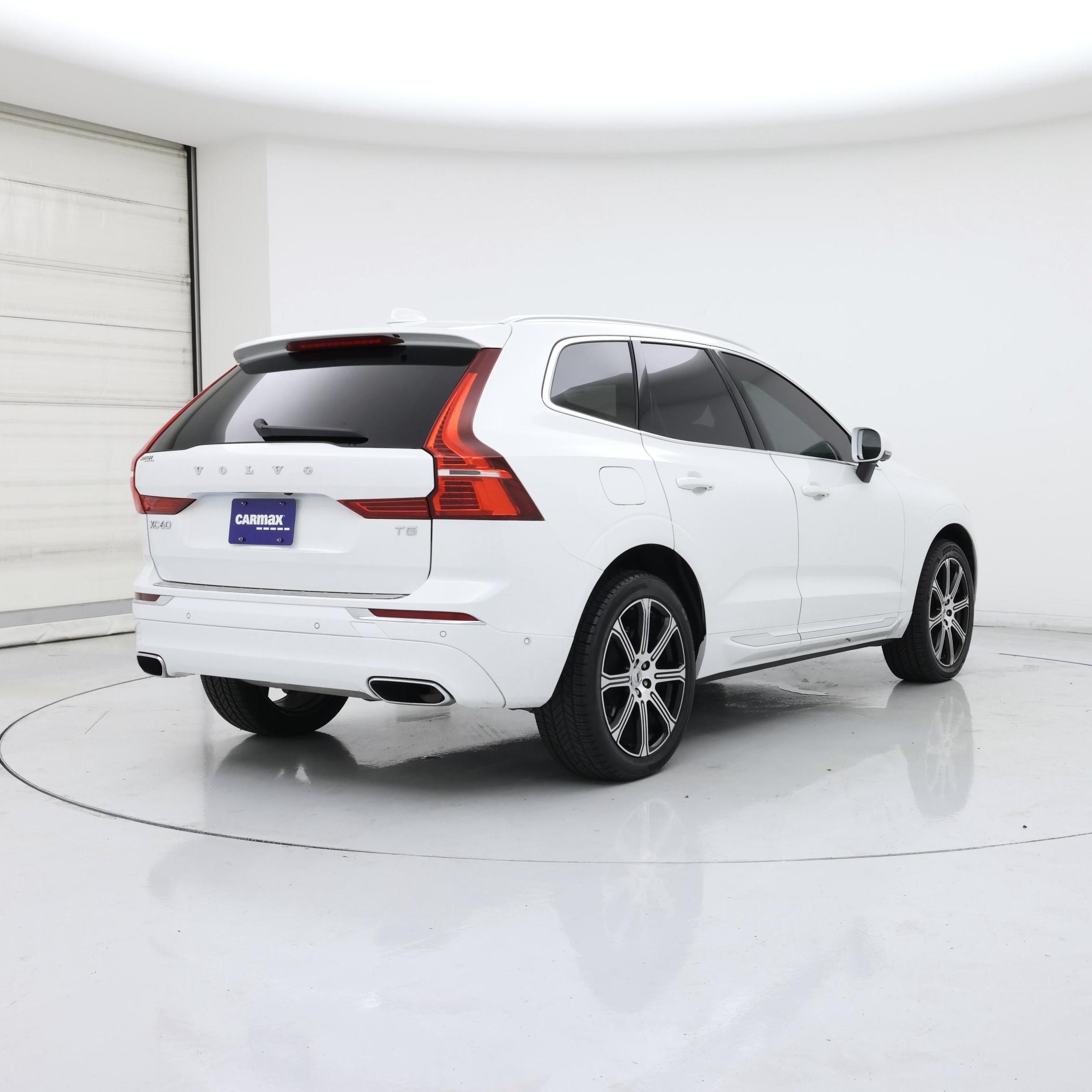 Thumbnail: 2021 Volvo XC60 - 8