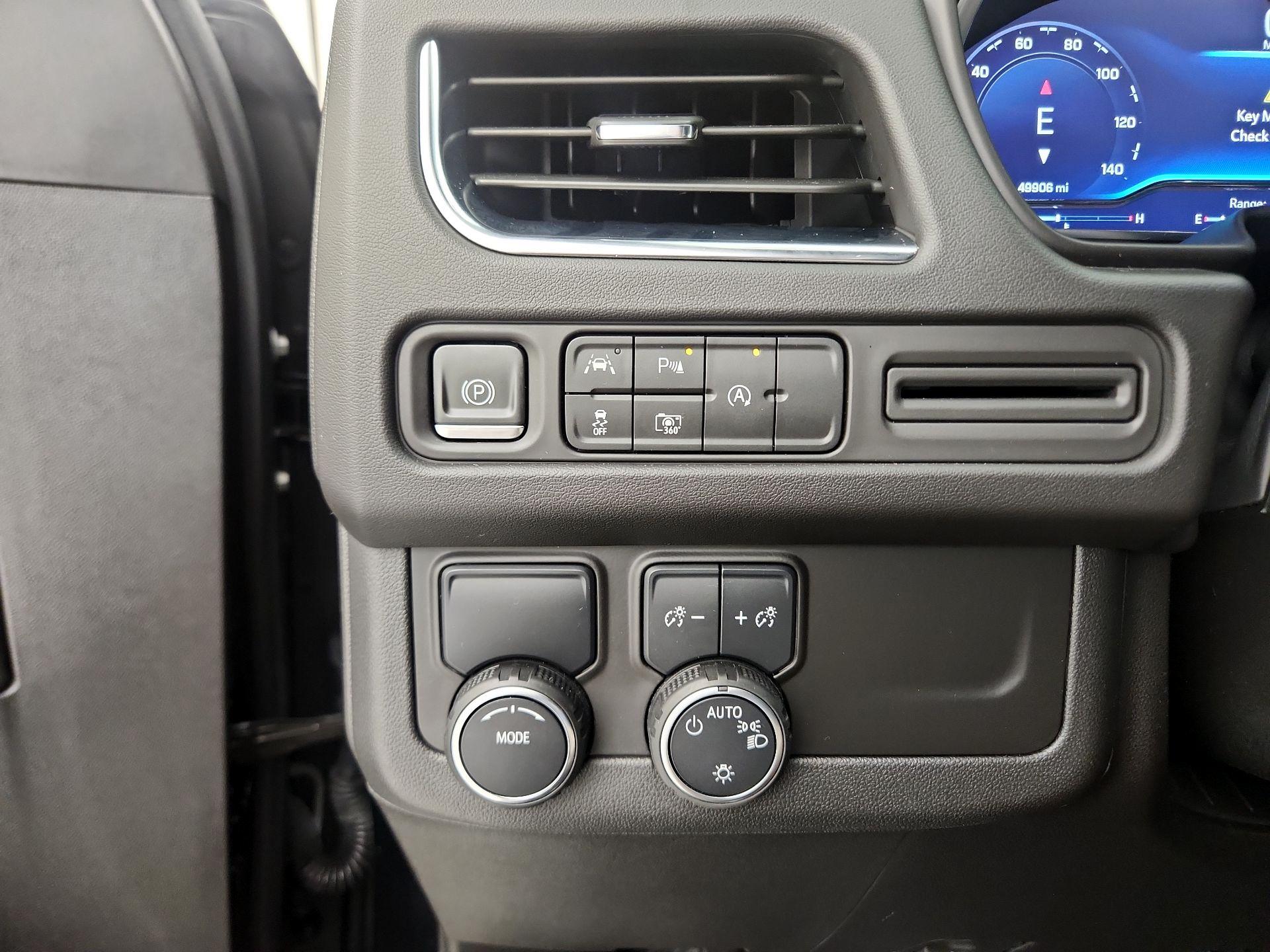 Thumbnail: 2024 Chevrolet Suburban - 13