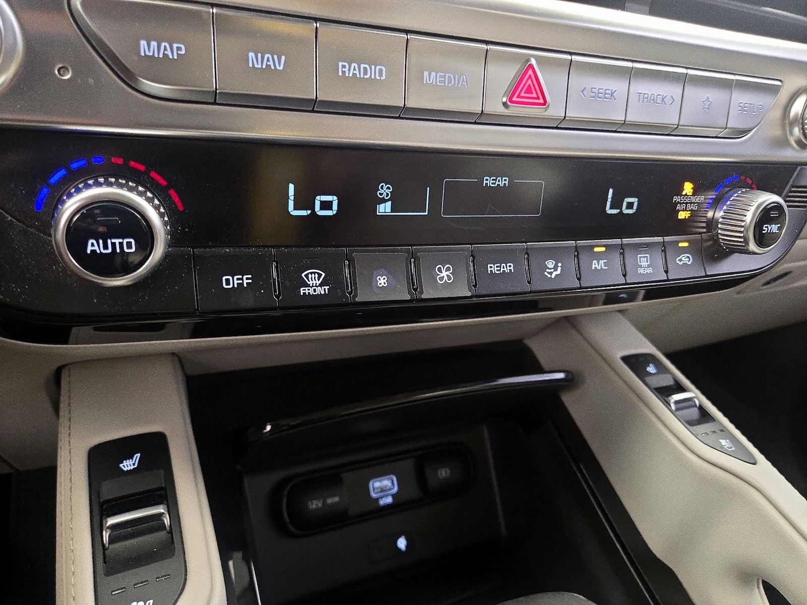 2020 Kia Telluride EX - Photo 18