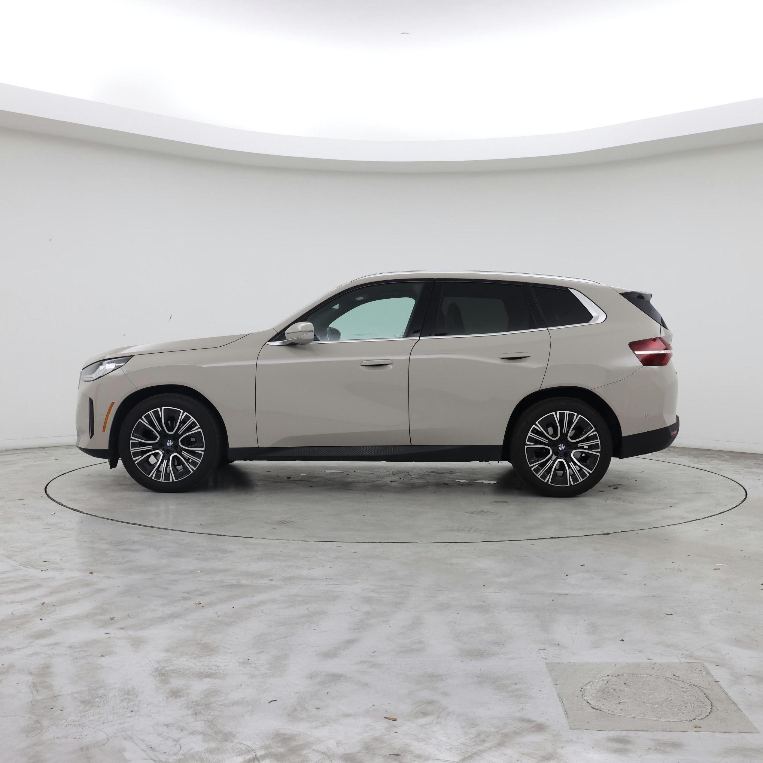 Thumbnail: 2025 BMW X3 - 3
