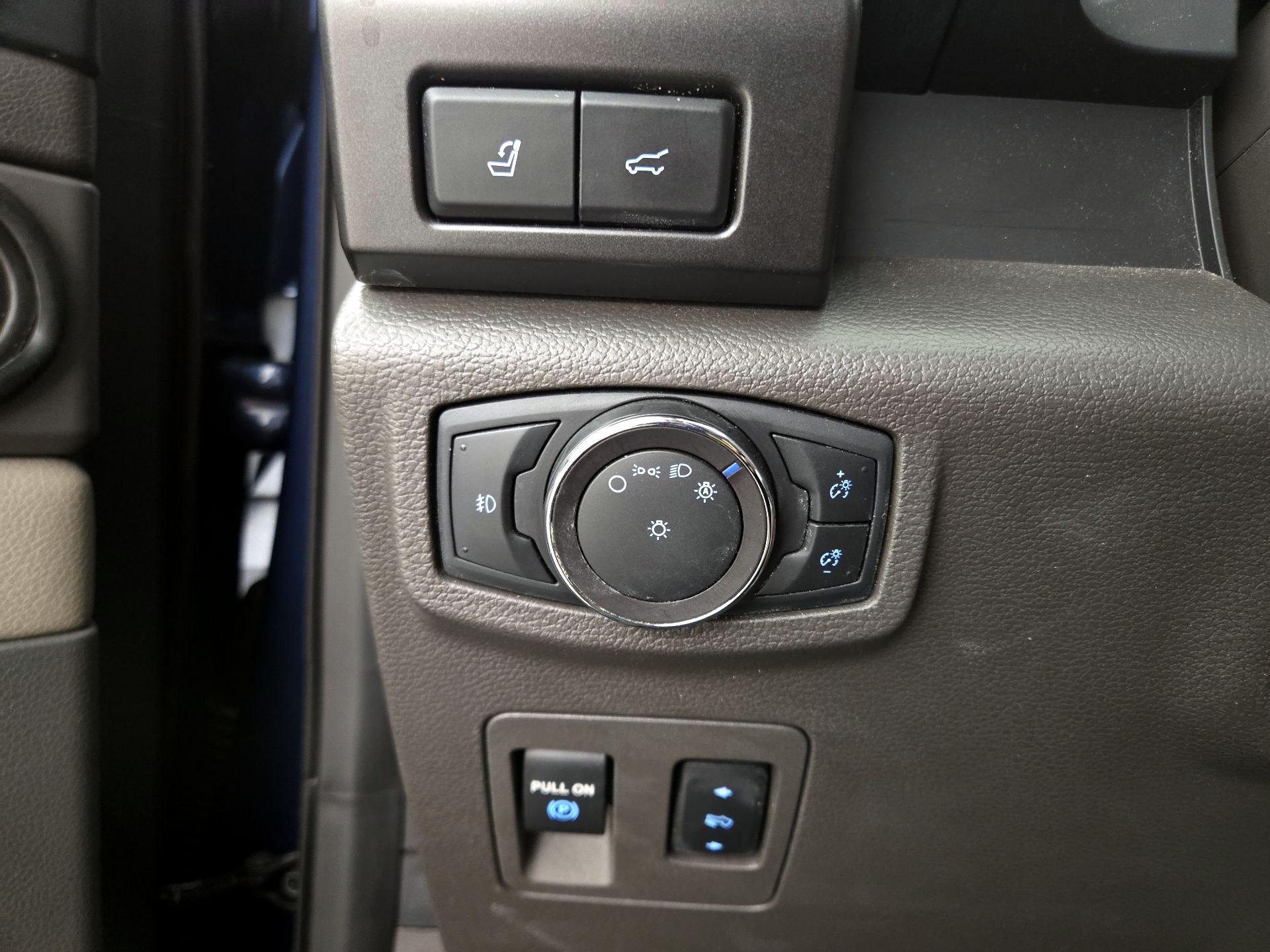 Thumbnail: 2019 Ford Expedition - 13
