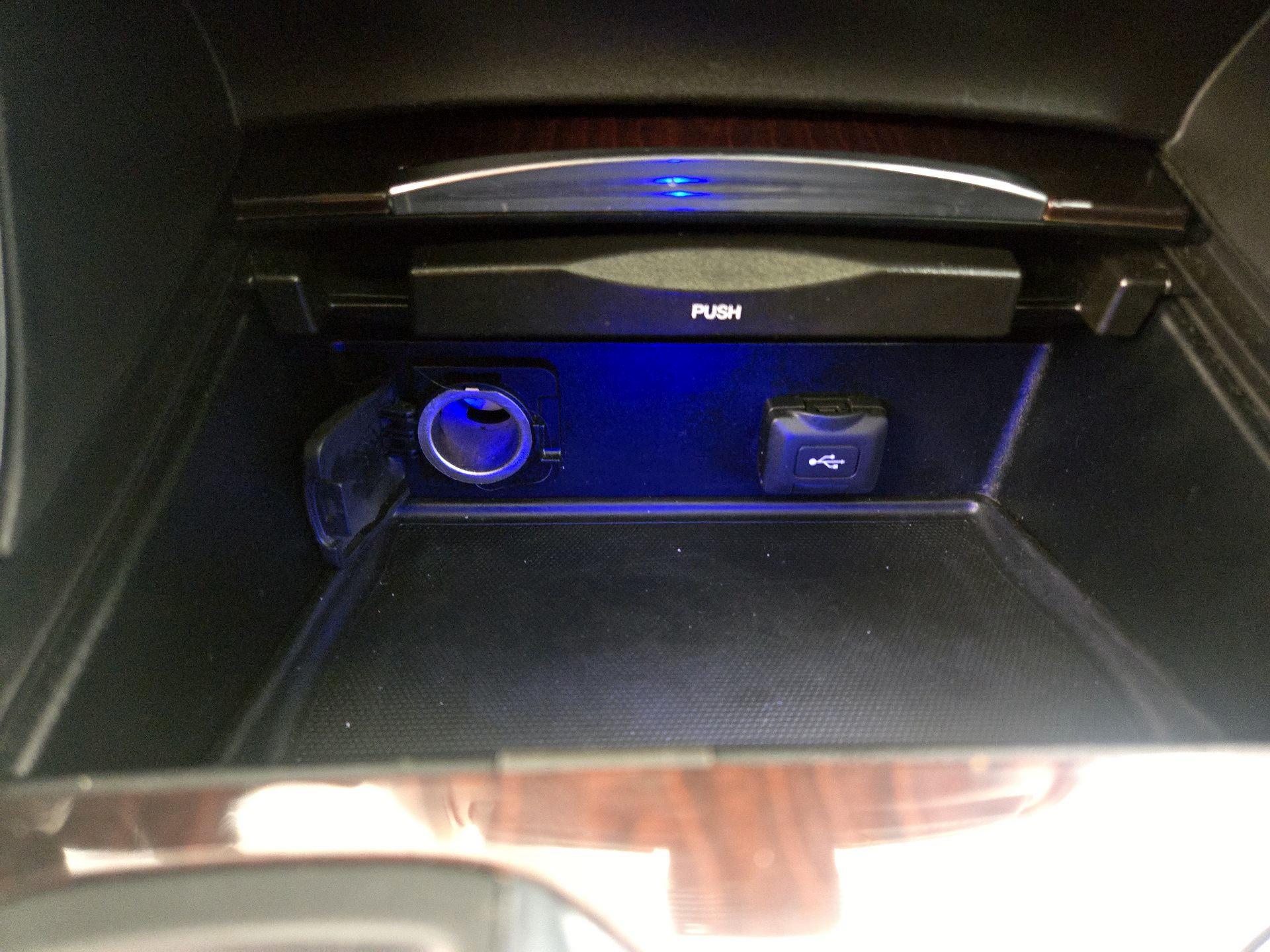 Thumbnail: 2016 Acura TLX - 18