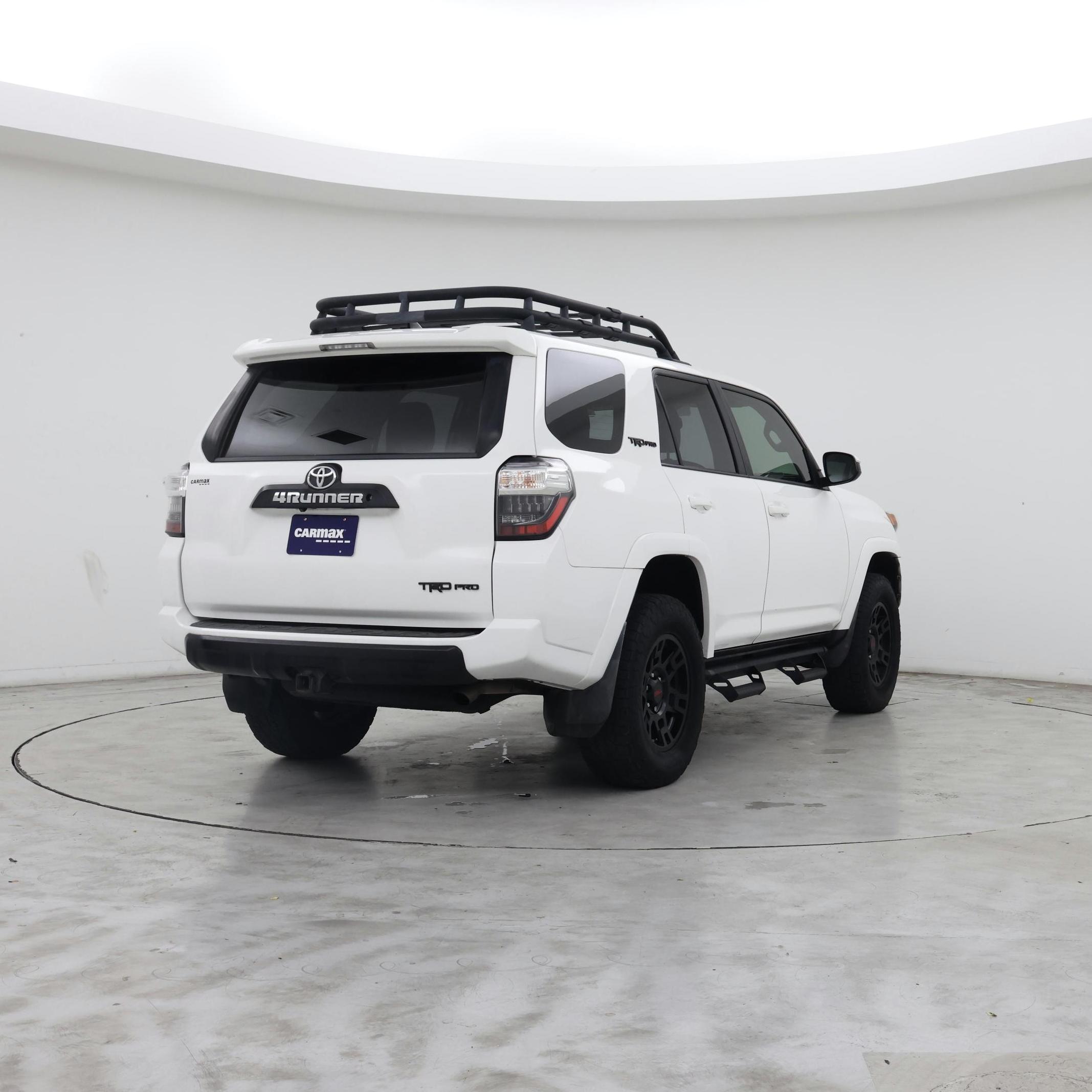 Thumbnail: 2019 Toyota 4Runner - 8