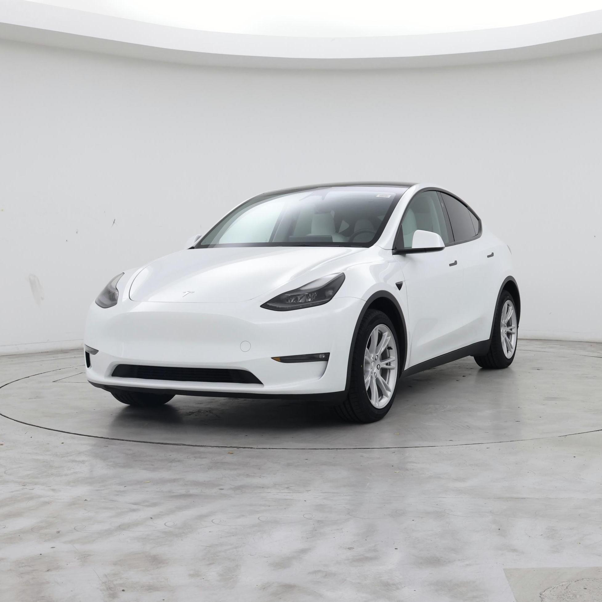 Thumbnail: 2023 Tesla Model Y - 4
