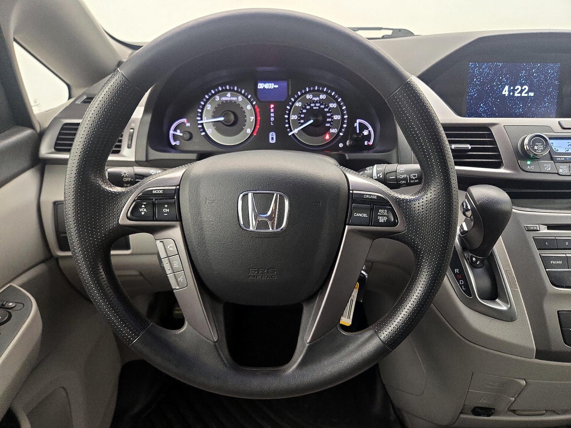 Thumbnail: 2015 Honda Odyssey - 10