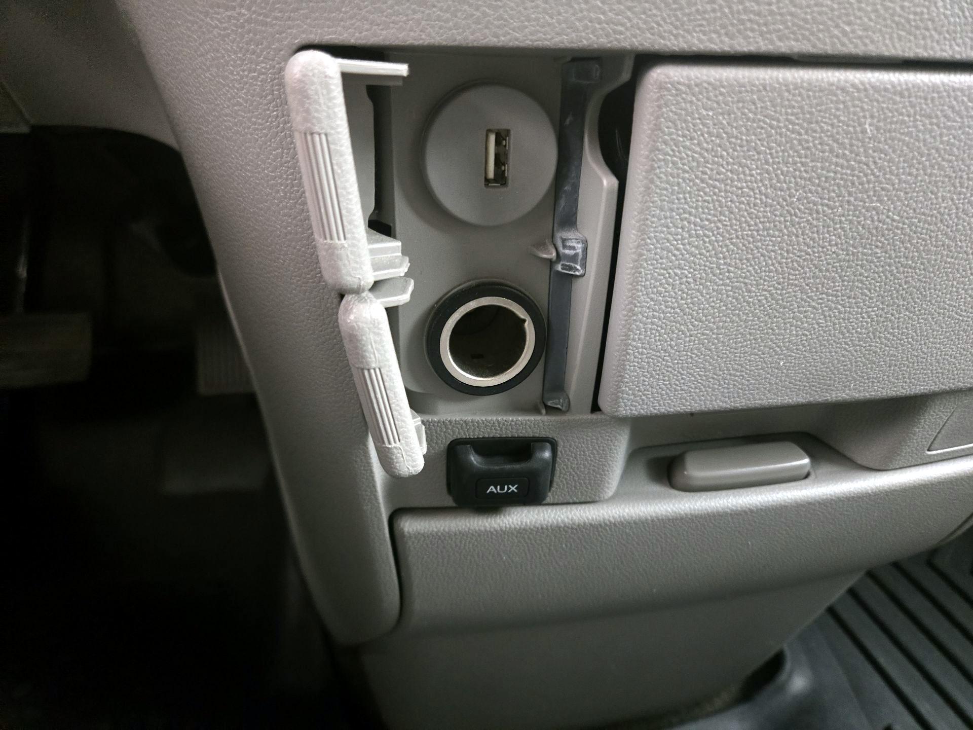 Thumbnail: 2015 Honda Odyssey - 18