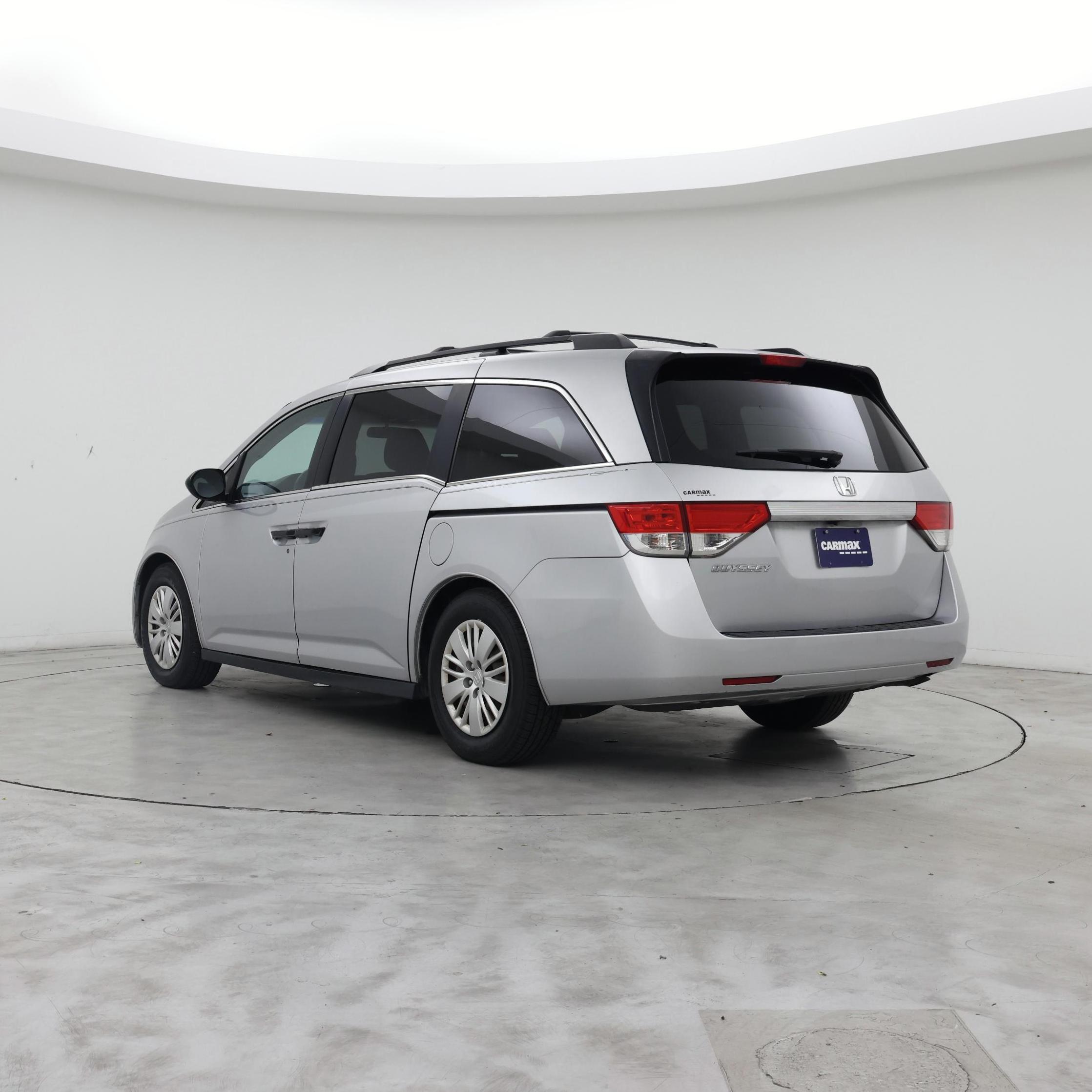 Thumbnail: 2015 Honda Odyssey - 2