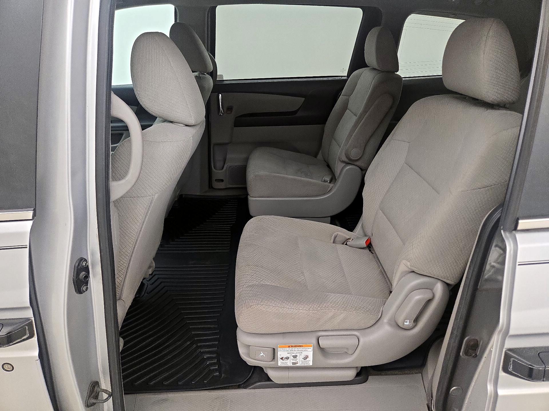 Thumbnail: 2015 Honda Odyssey - 19