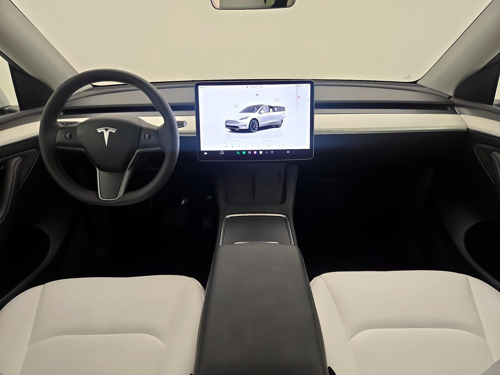 Thumbnail: 2022 Tesla Model Y - 9
