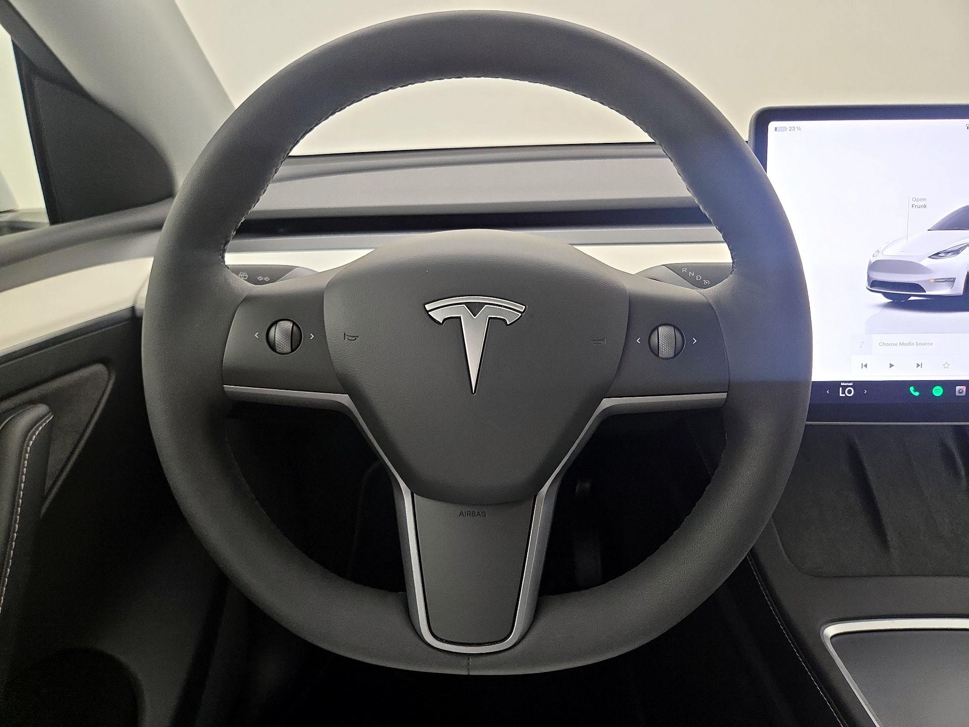 Thumbnail: 2022 Tesla Model Y - 10