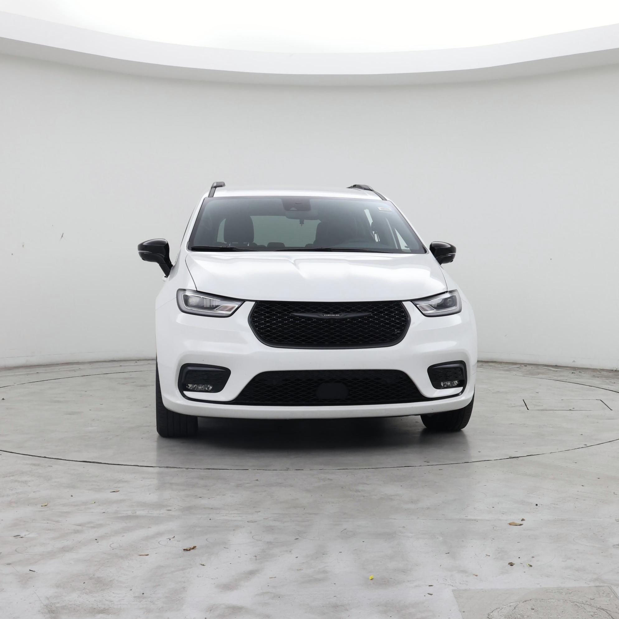 Thumbnail: 2024 Chrysler Pacifica - 5