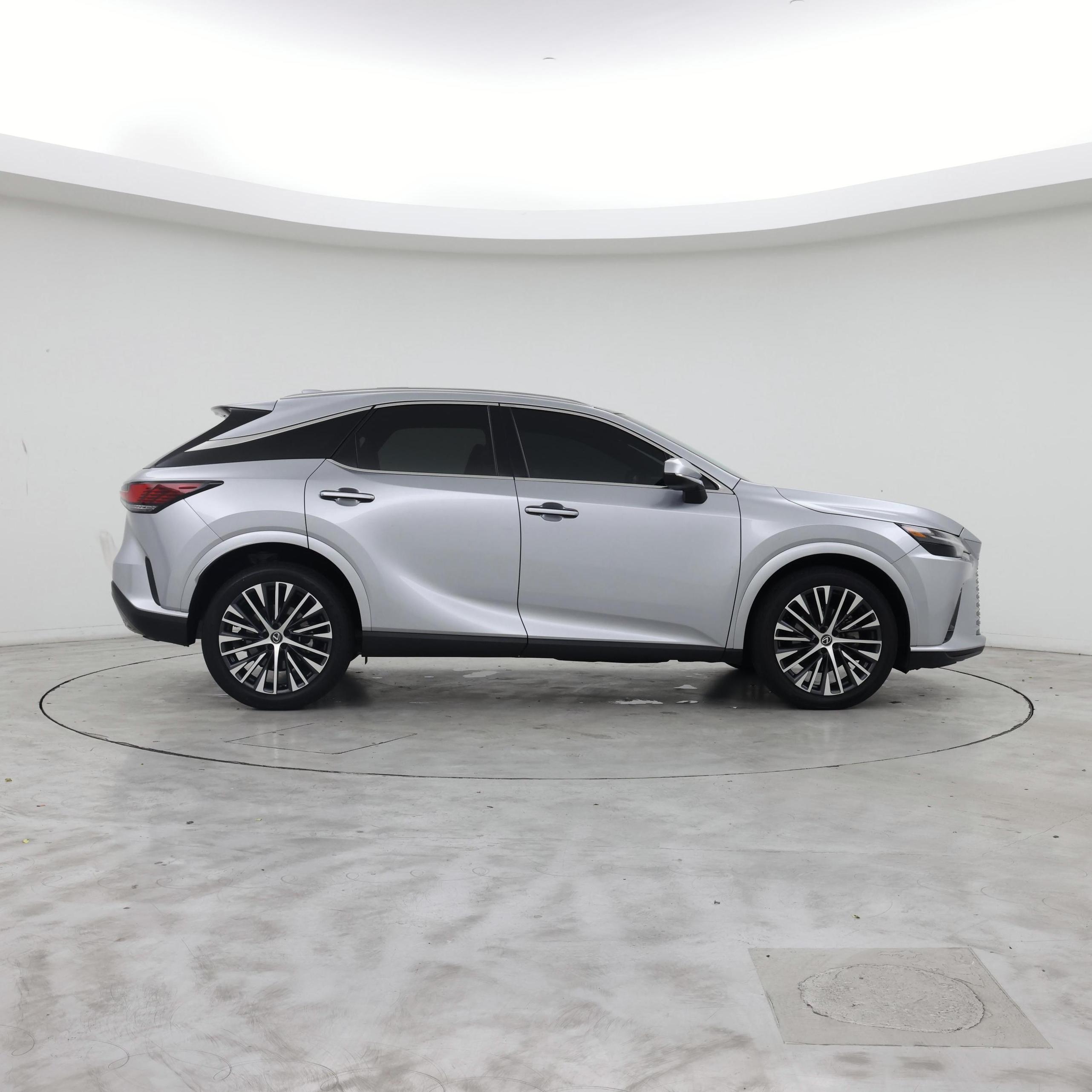 Thumbnail: 2023 Lexus RX - 7