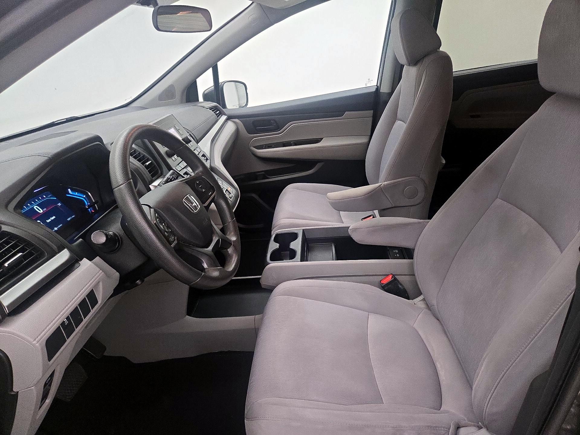 Thumbnail: 2019 Honda Odyssey - 11