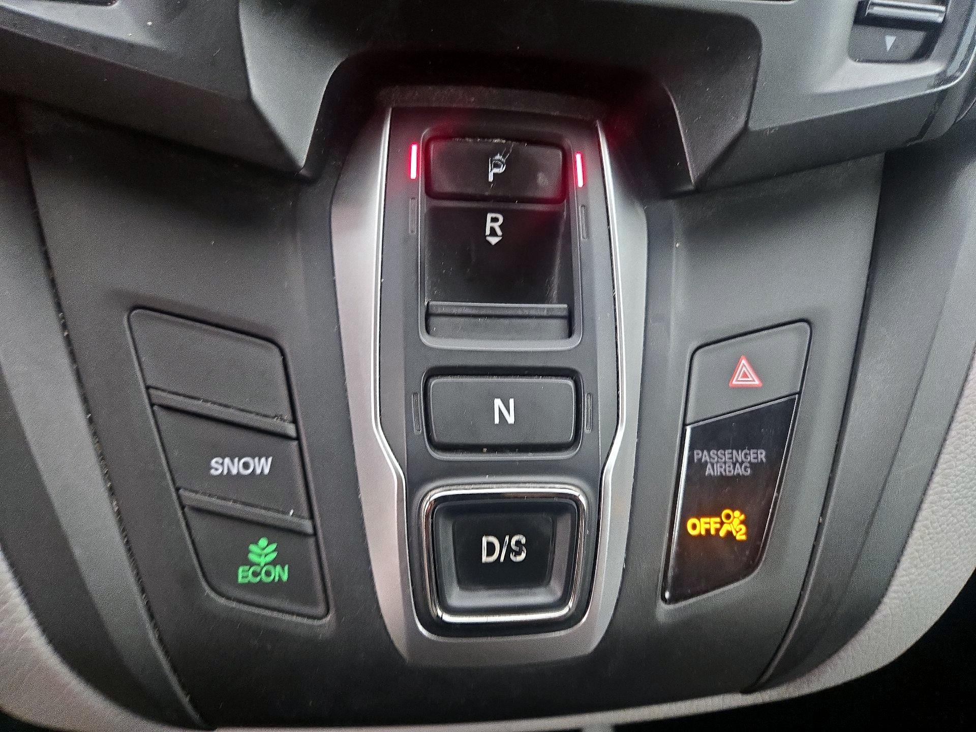 Thumbnail: 2019 Honda Odyssey - 17