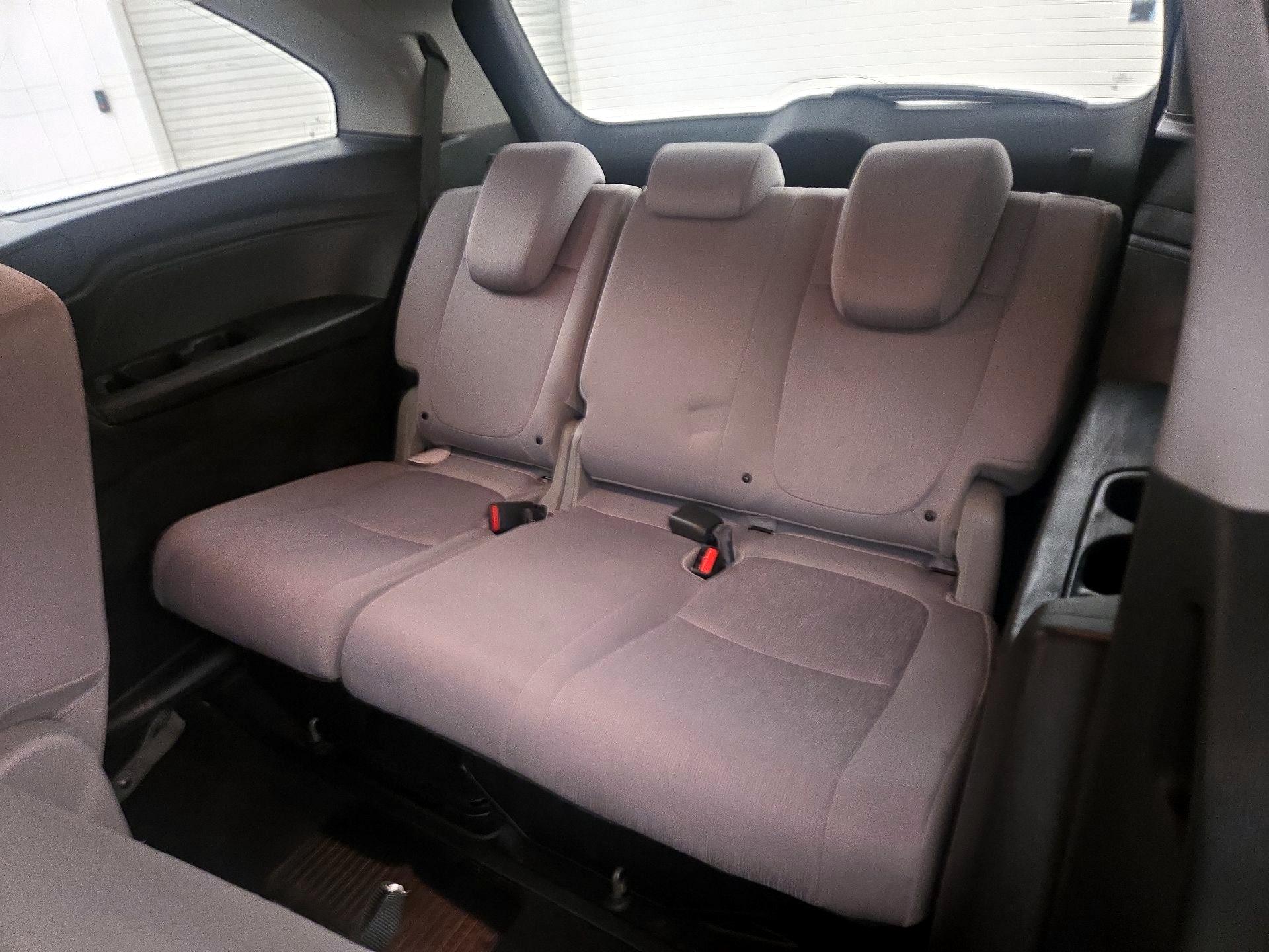 Thumbnail: 2019 Honda Odyssey - 20
