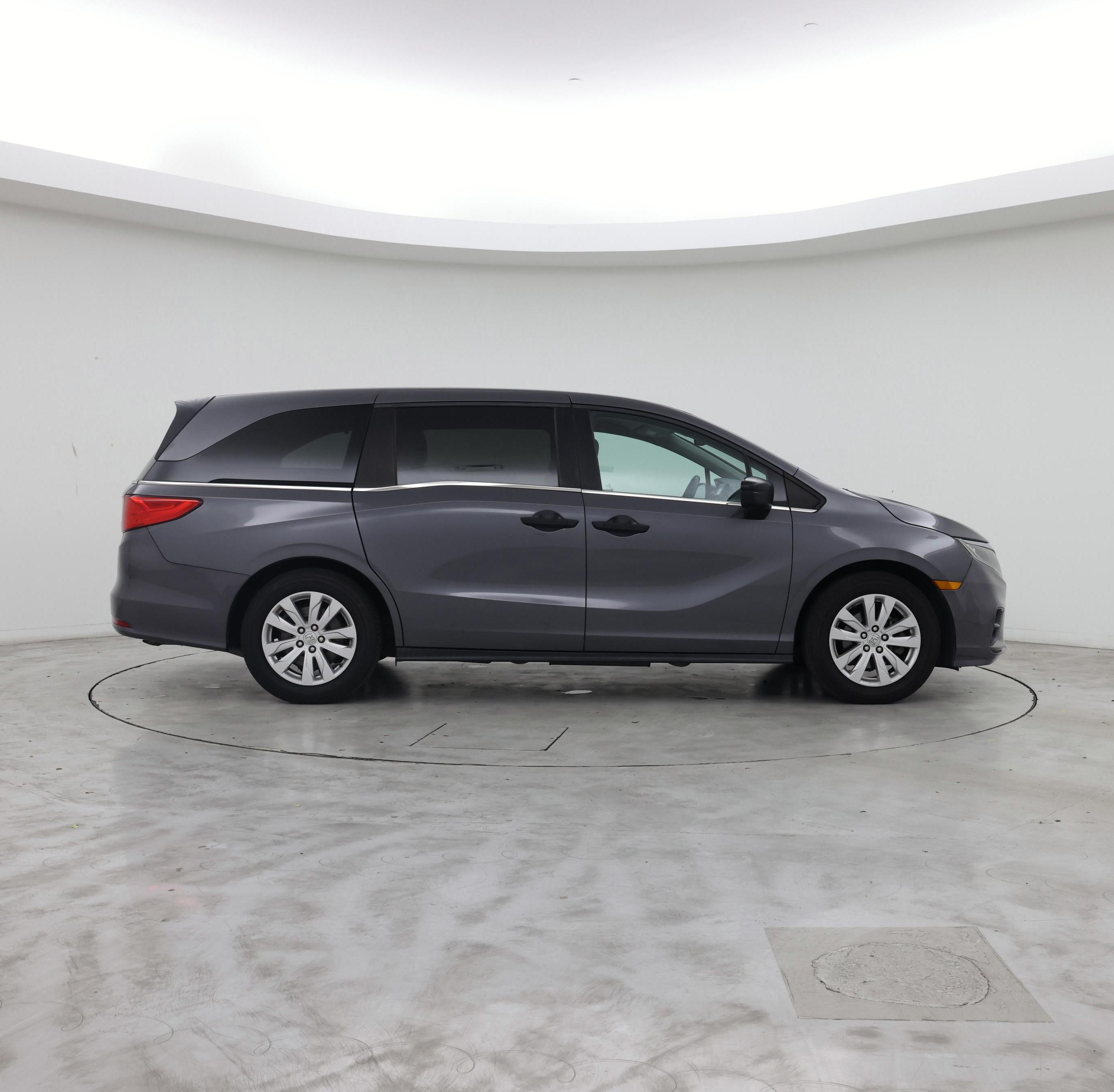 Thumbnail: 2019 Honda Odyssey - 7
