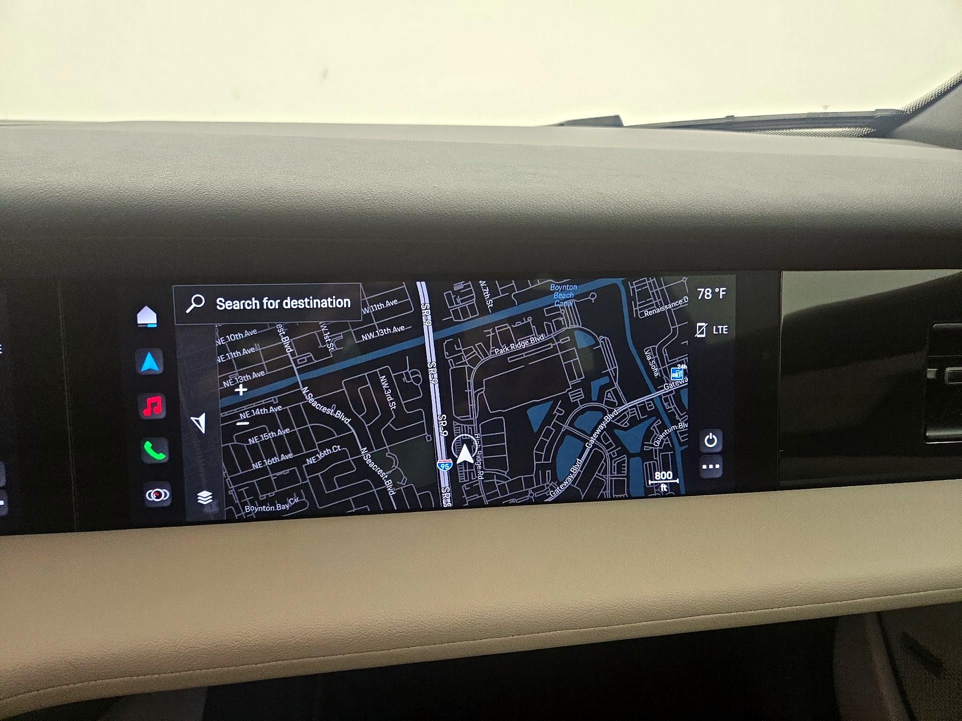 Thumbnail: 2022 Porsche Taycan - 13