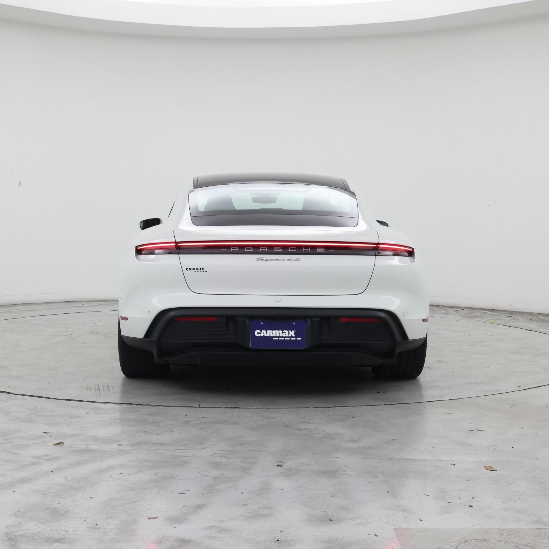 Thumbnail: 2022 Porsche Taycan - 6