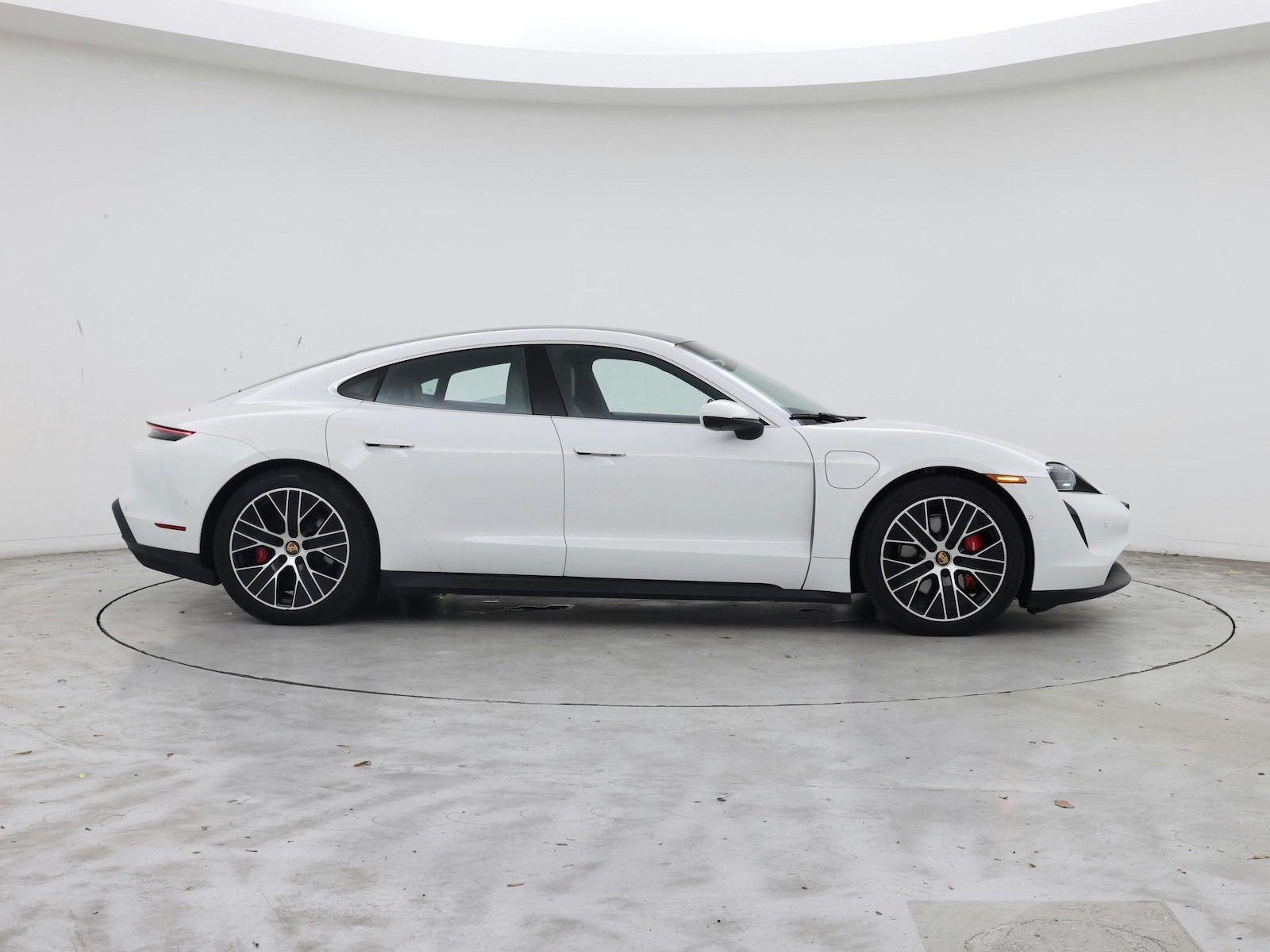 2022 Porsche Taycan S - Photo 8