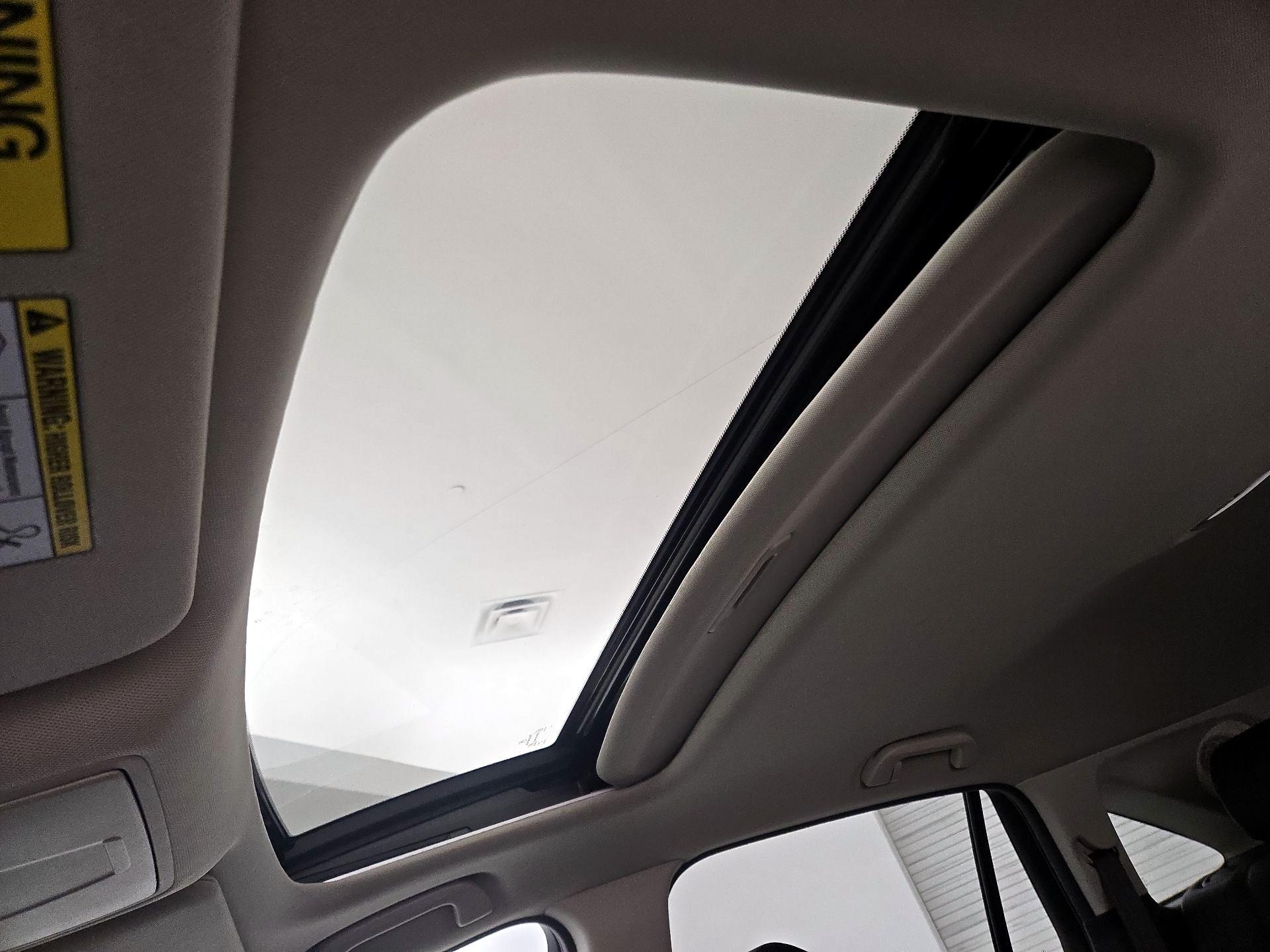 Thumbnail: 2015 Acura RDX - 19