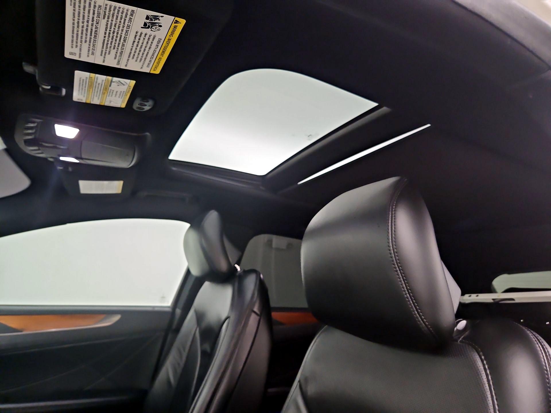 Thumbnail: 2019 Lincoln MKC - 19