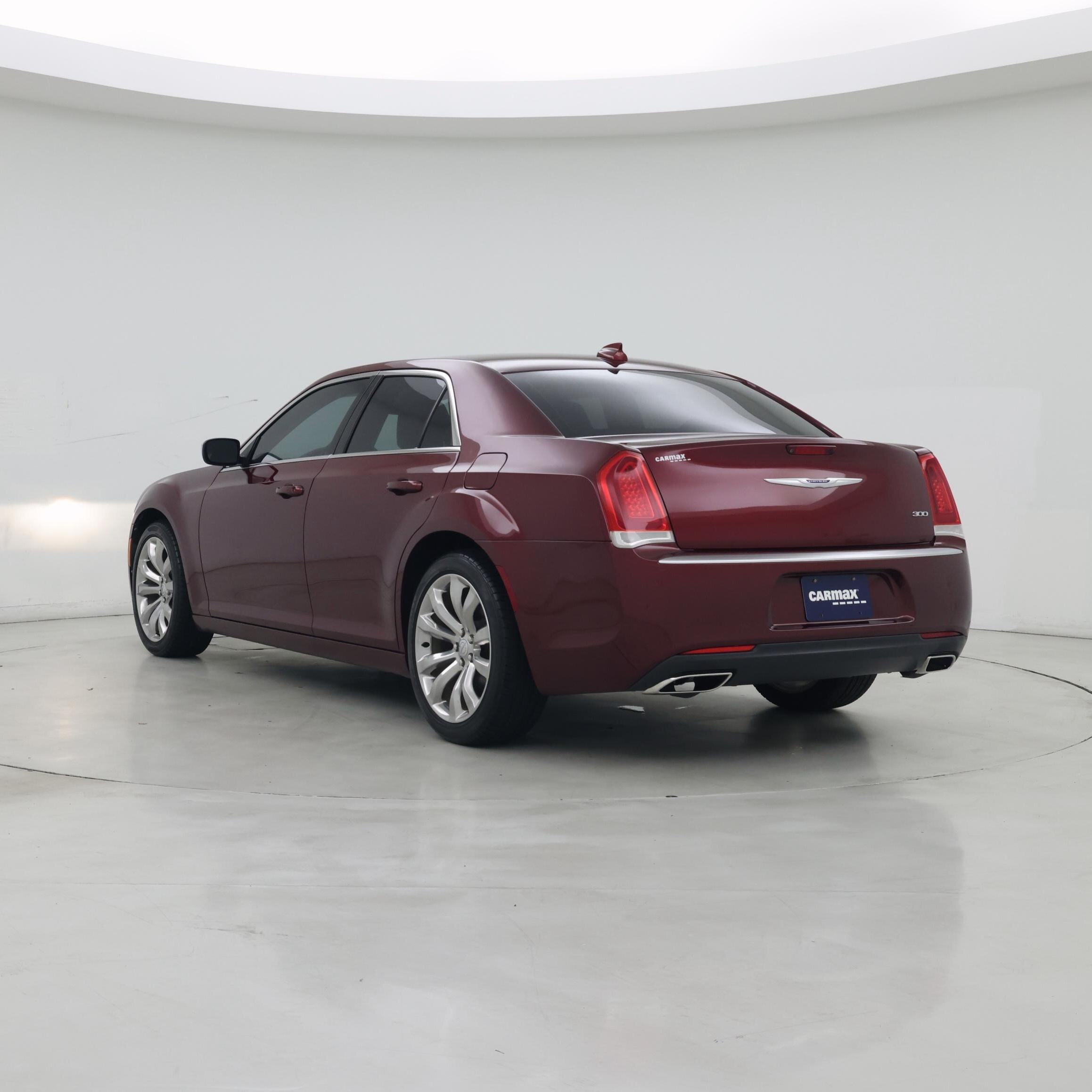 Thumbnail: 2019 Chrysler 300 - 2