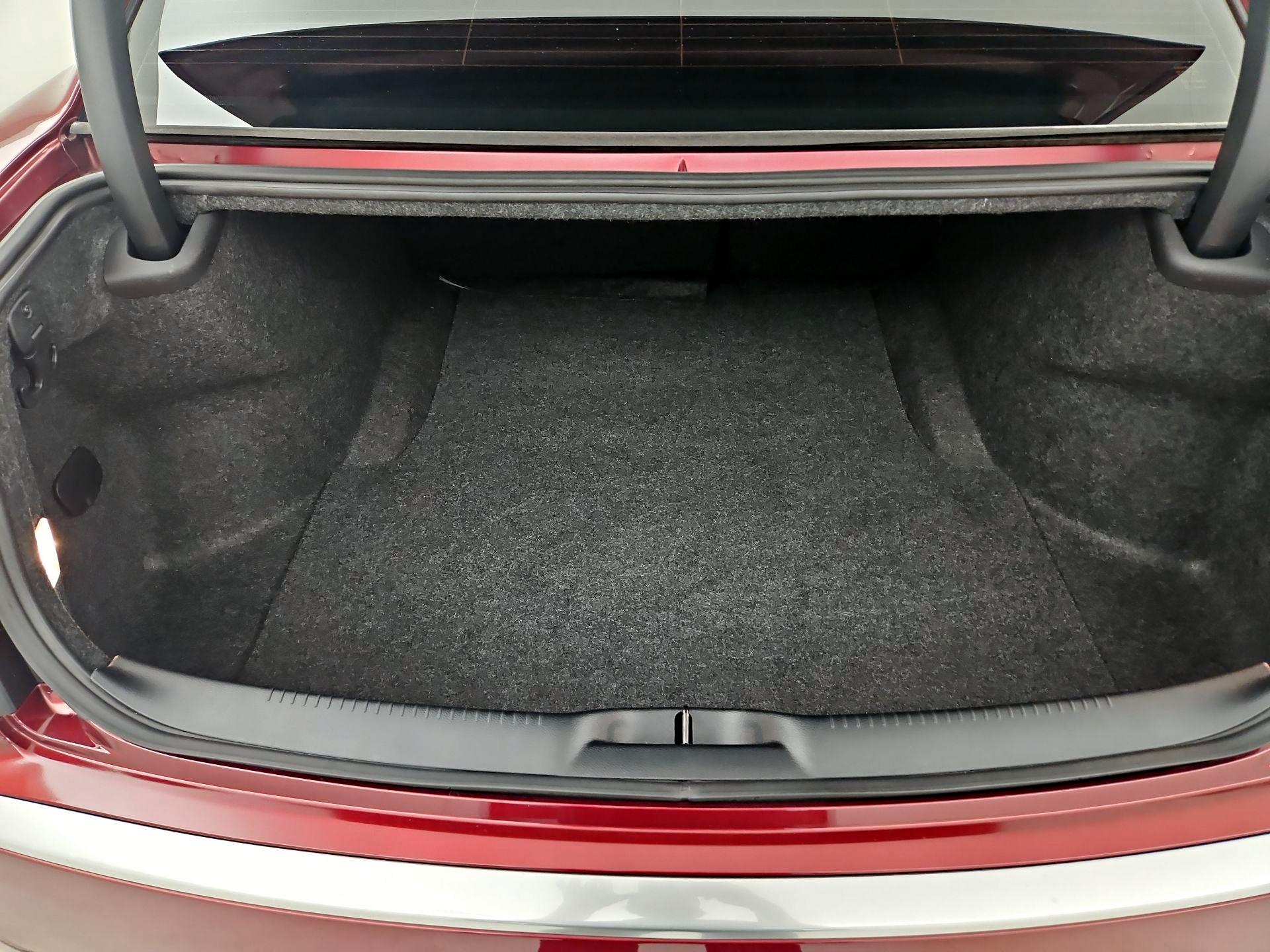 Thumbnail: 2019 Chrysler 300 - 20