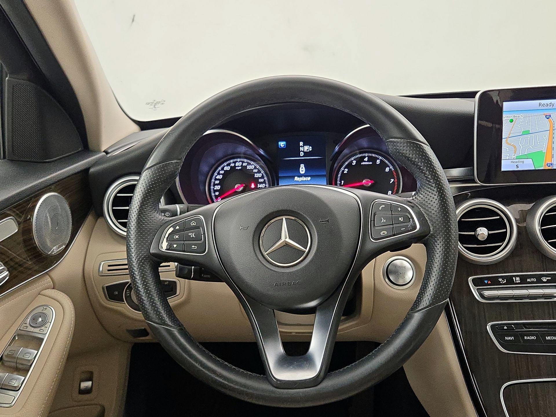 Thumbnail: 2015 Mercedes-Benz C-Class - 10