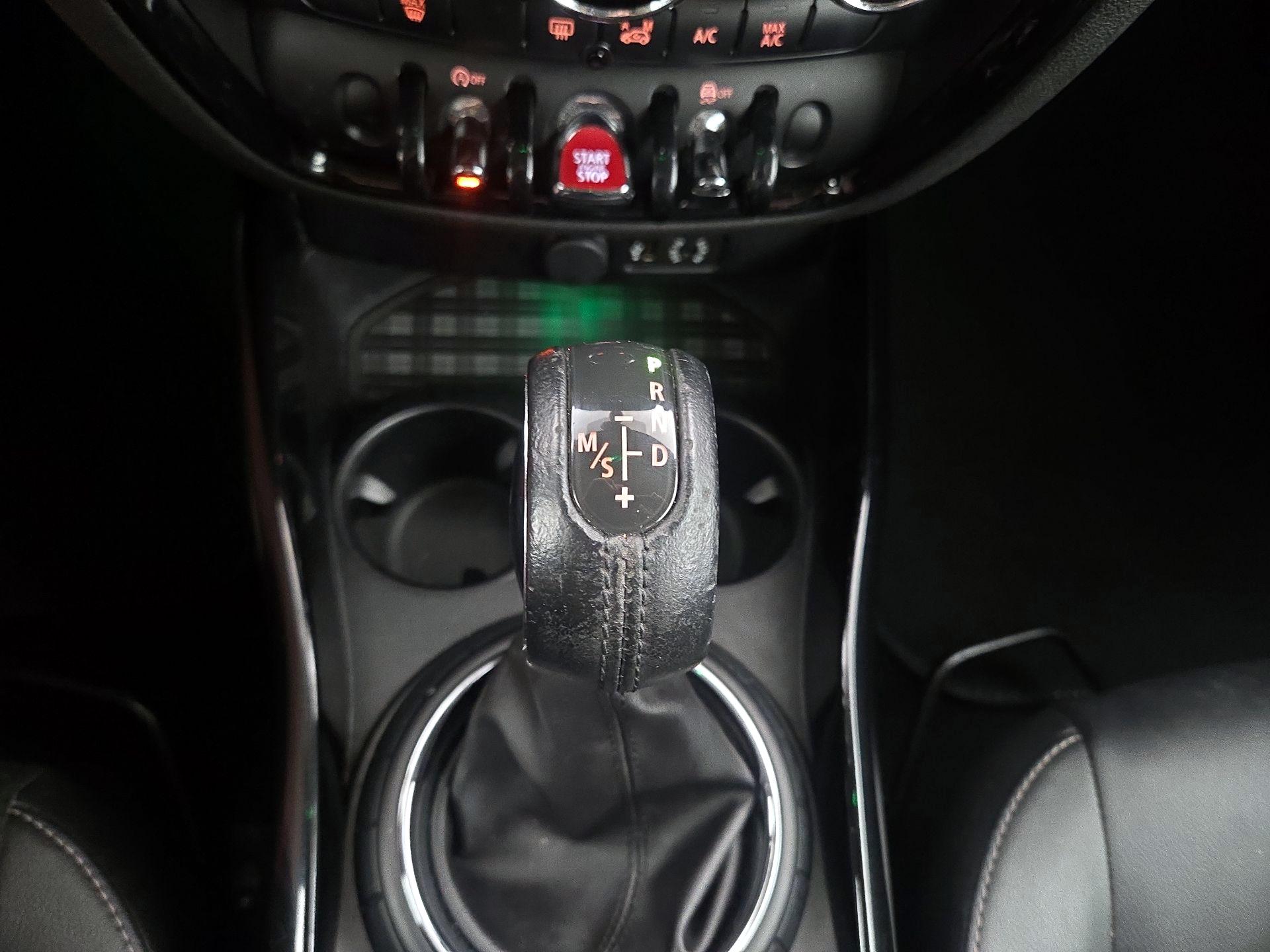 Thumbnail: 2016 MINI Cooper Clubman - 17