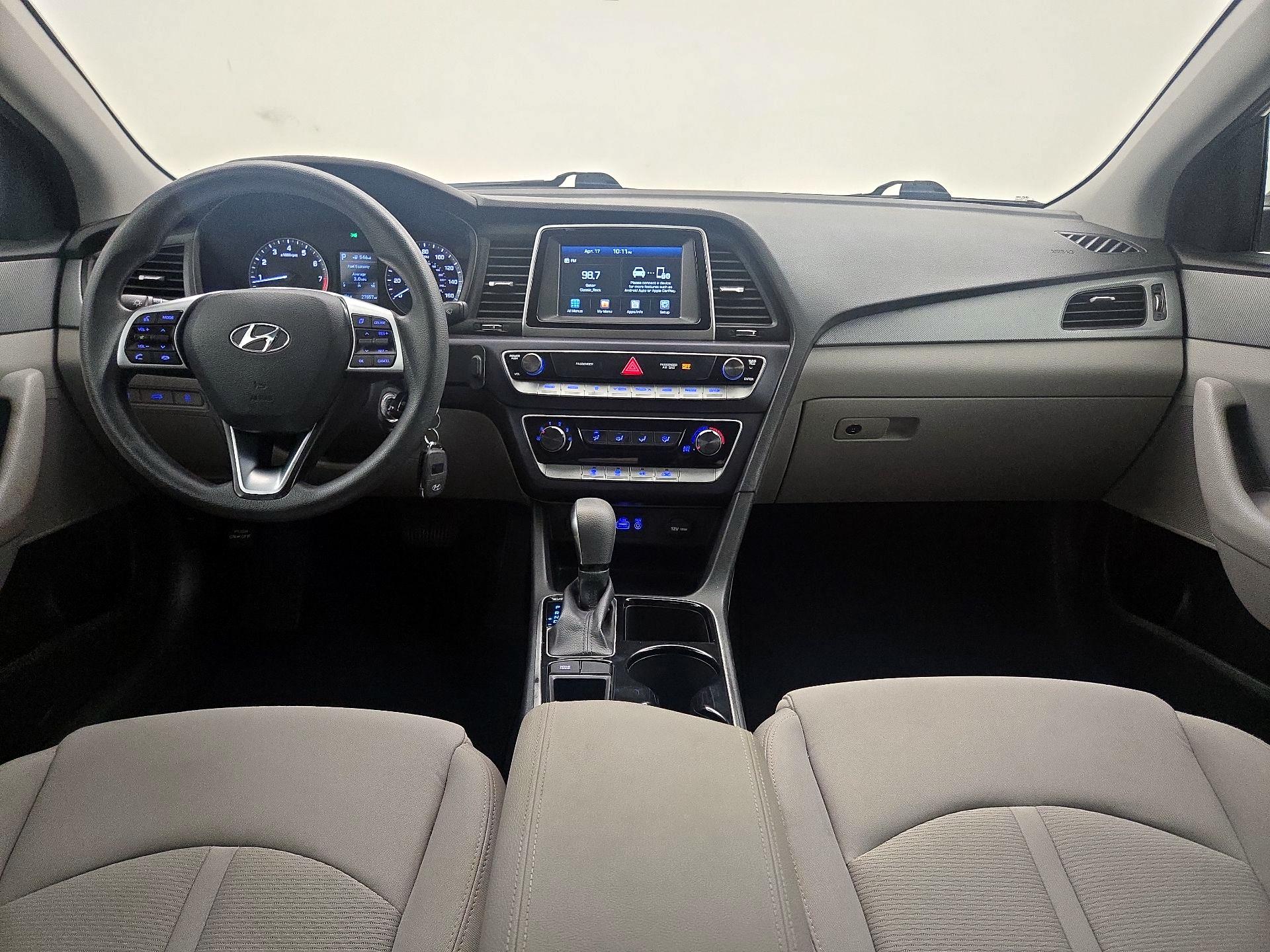 Thumbnail: 2019 Hyundai Sonata - 9