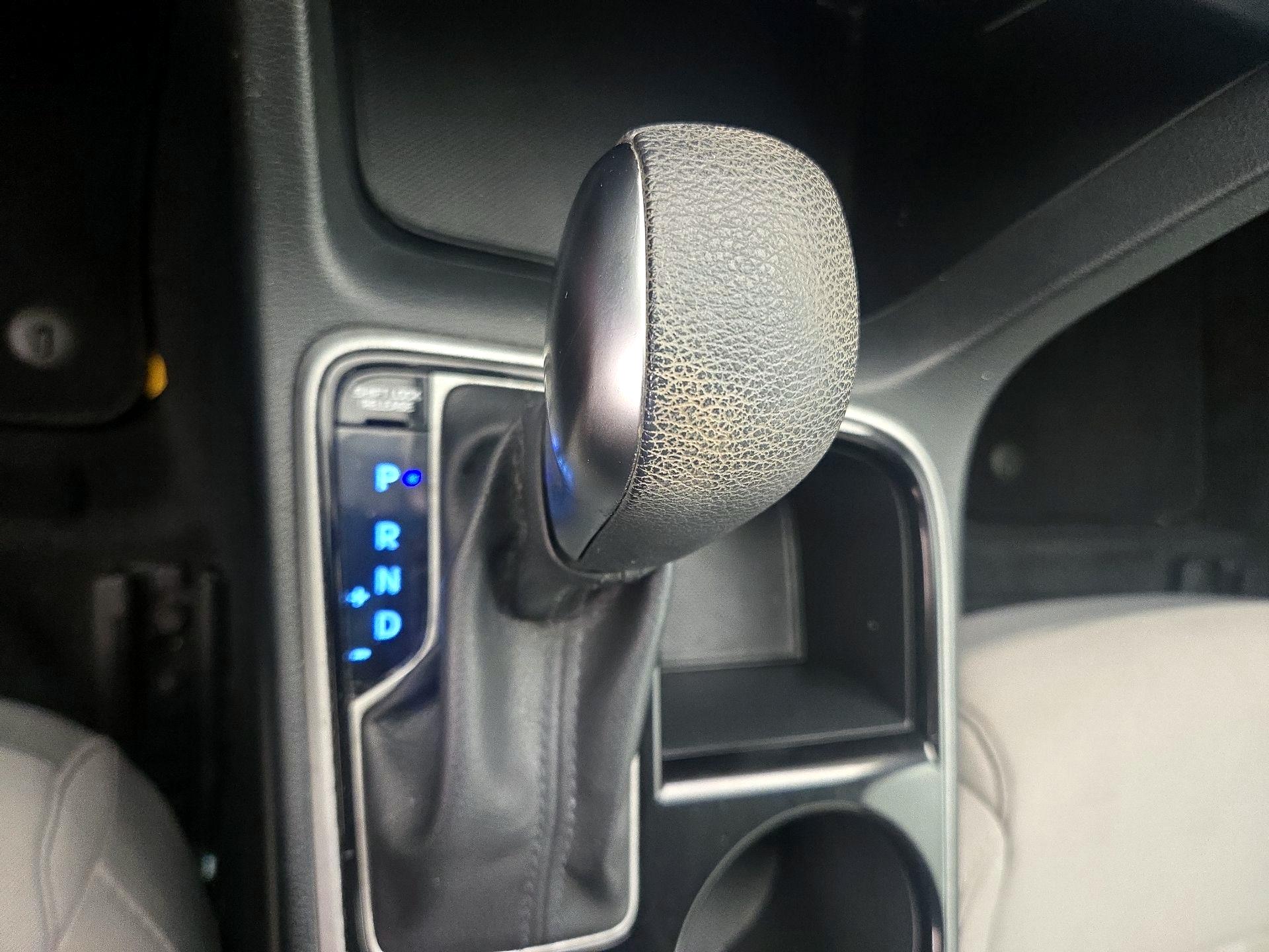 Thumbnail: 2019 Hyundai Sonata - 17