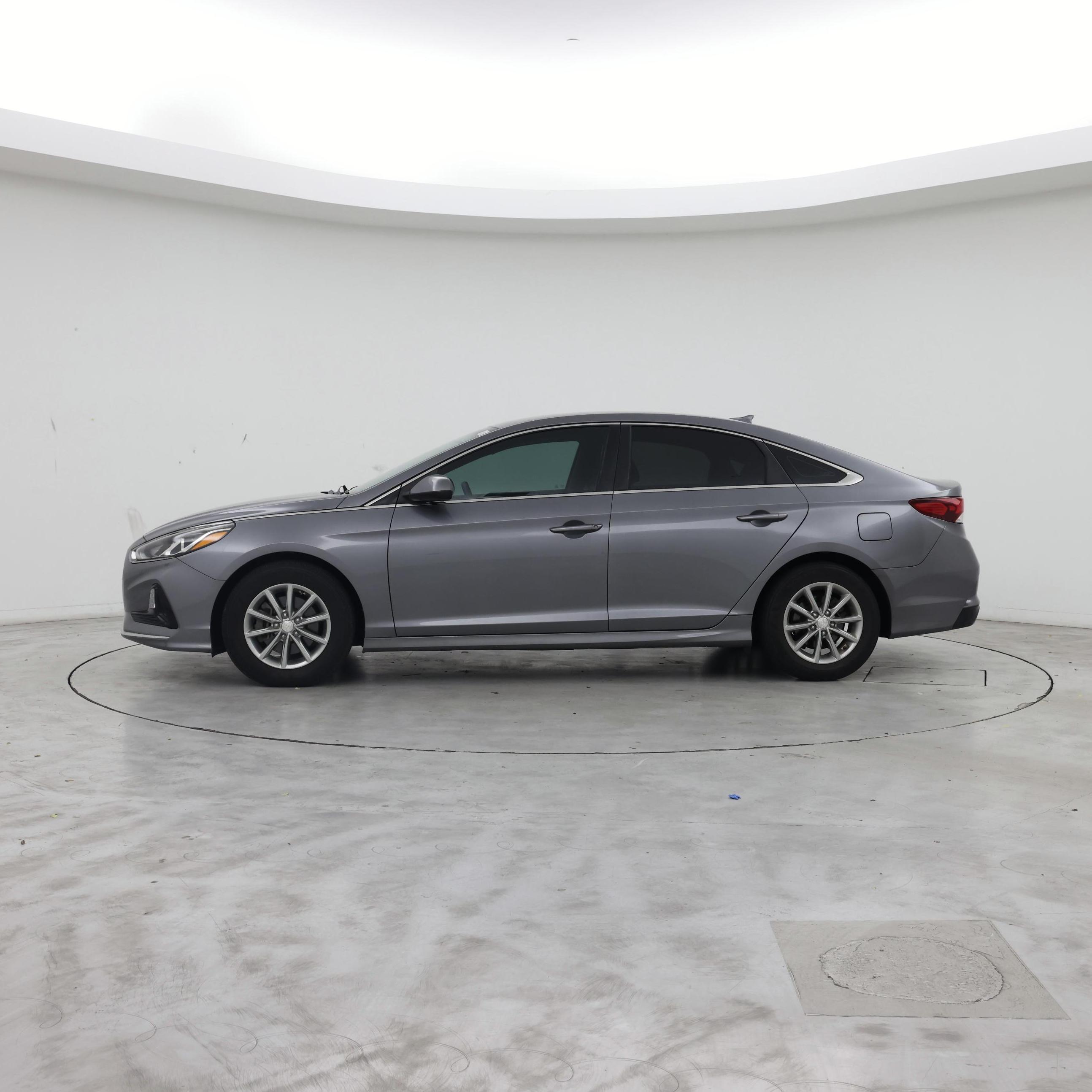 Thumbnail: 2019 Hyundai Sonata - 3