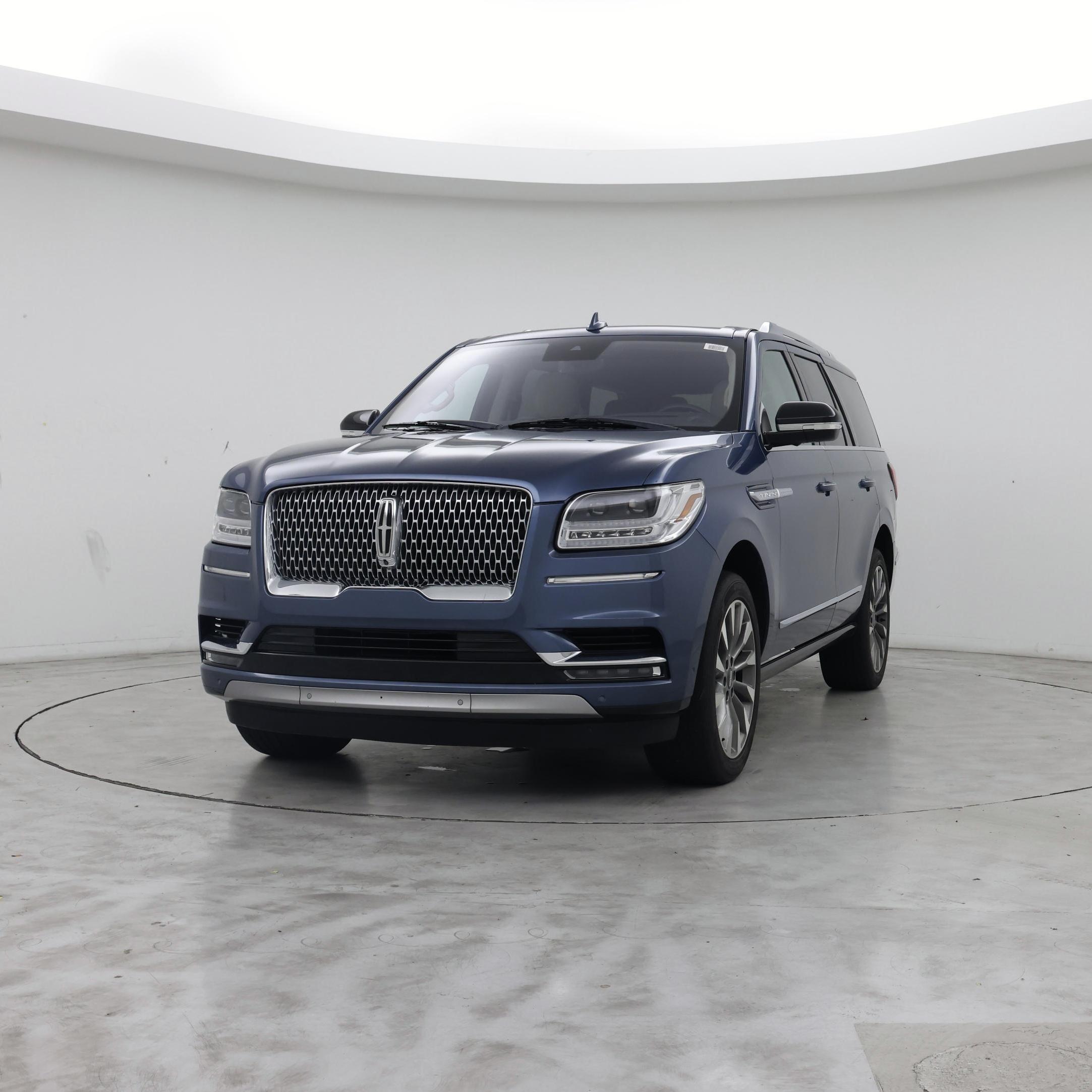 Thumbnail: 2020 Lincoln Navigator - 4