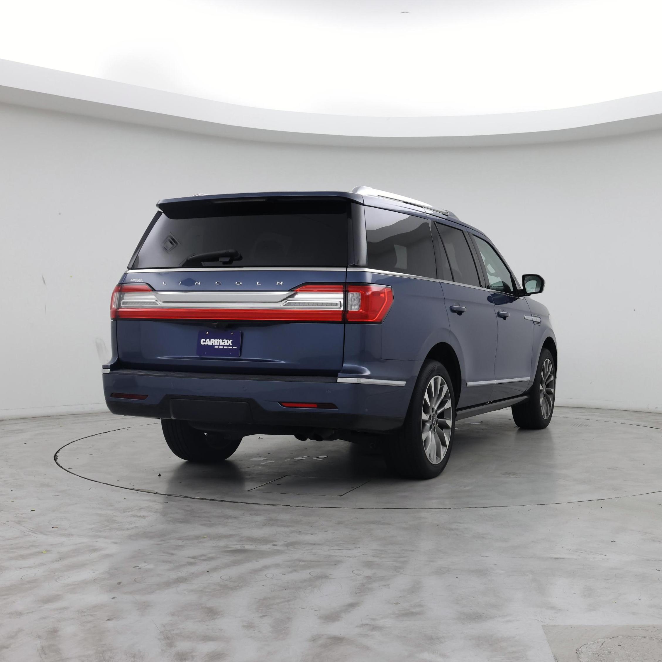 Thumbnail: 2020 Lincoln Navigator - 8